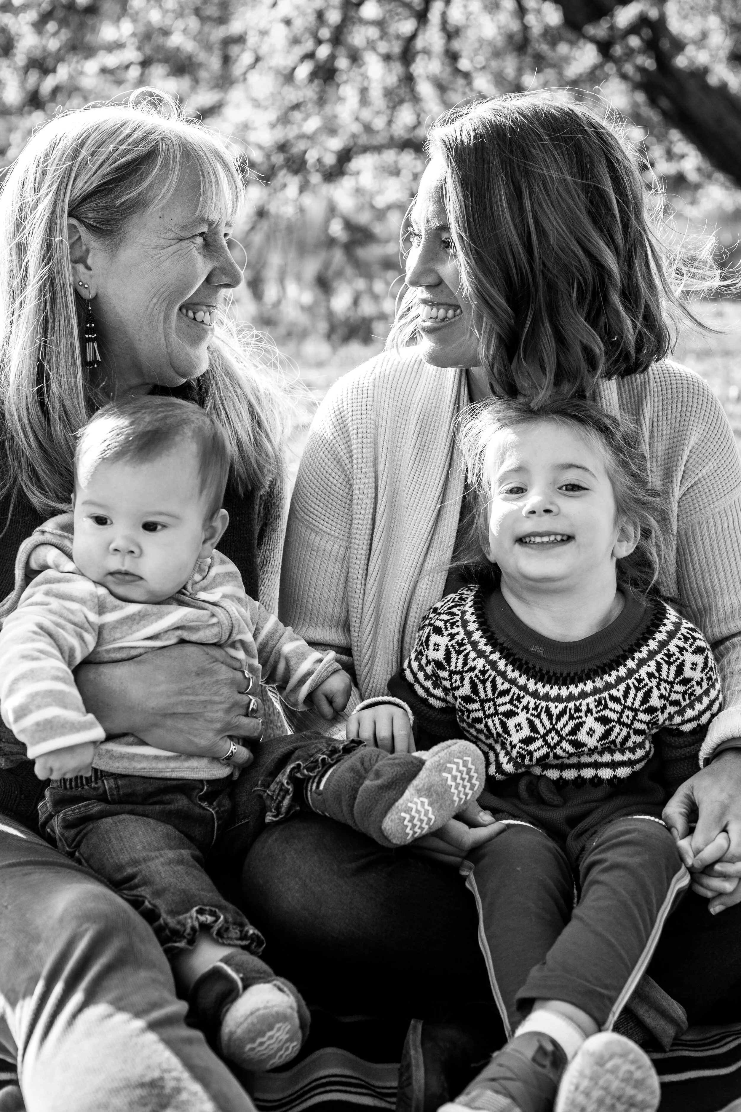 Merc.Family Portraits-13.jpg