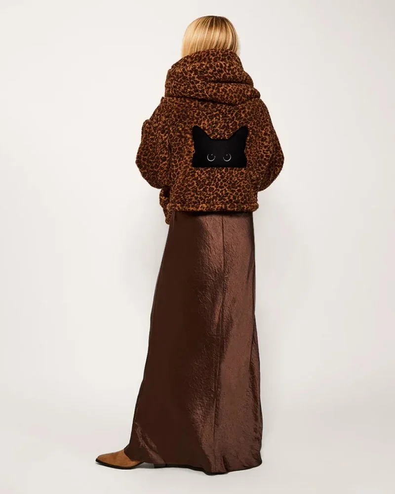 black cat back full model.jpeg