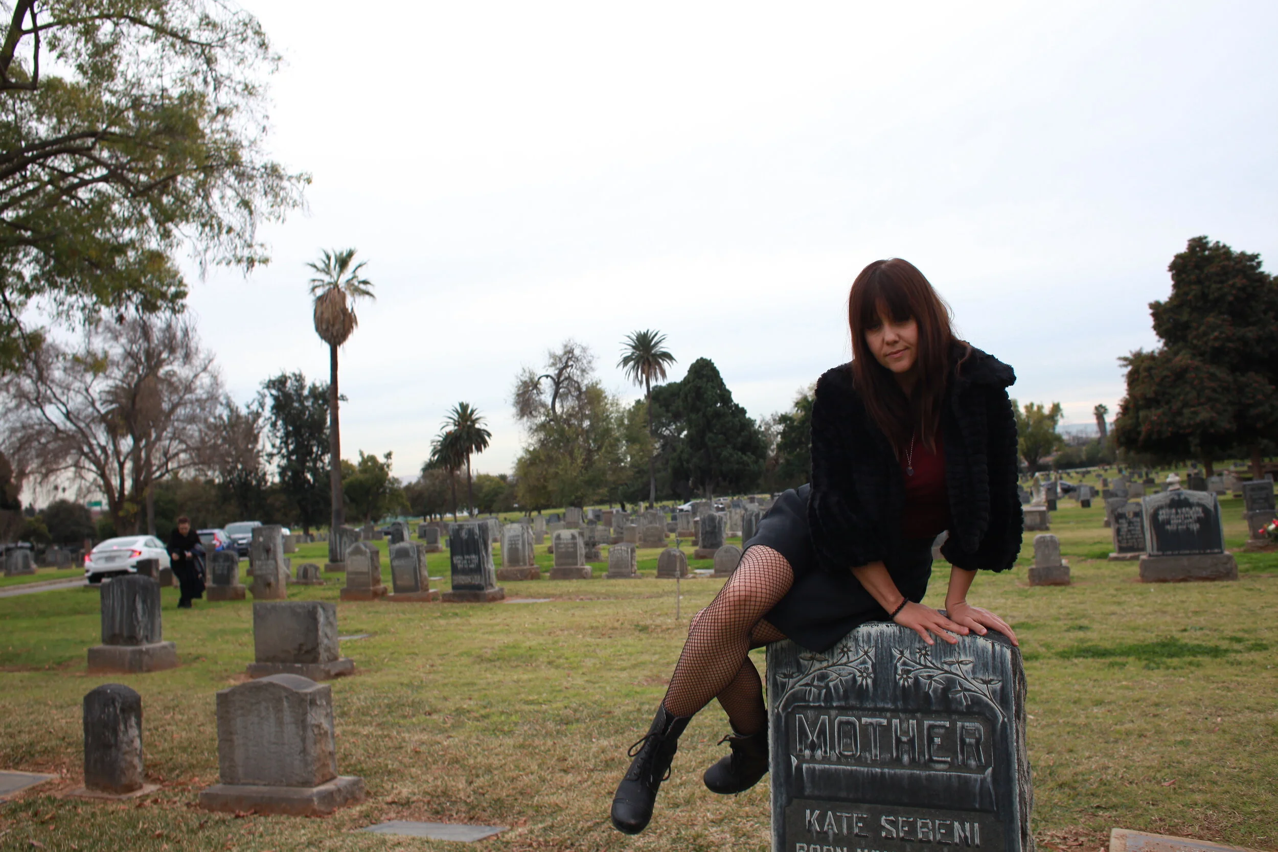 Talking to: Violent Vickie