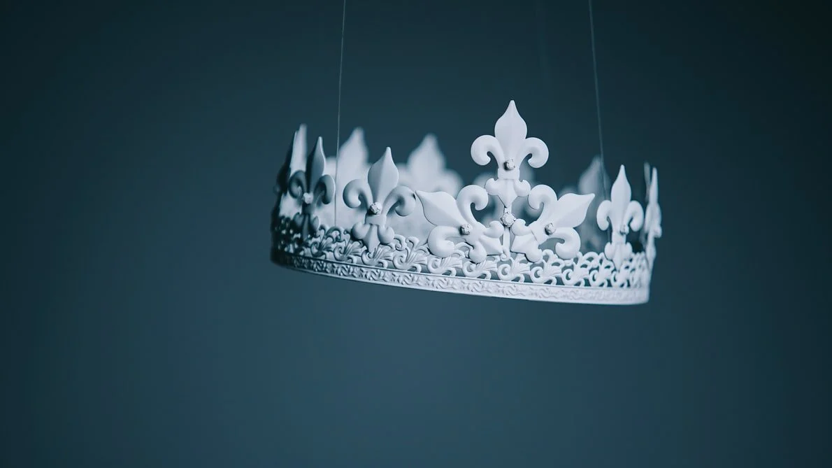 Dear Netflix, Here Are Just Three Historical Stories That Would Be More Interesting Than The Crown