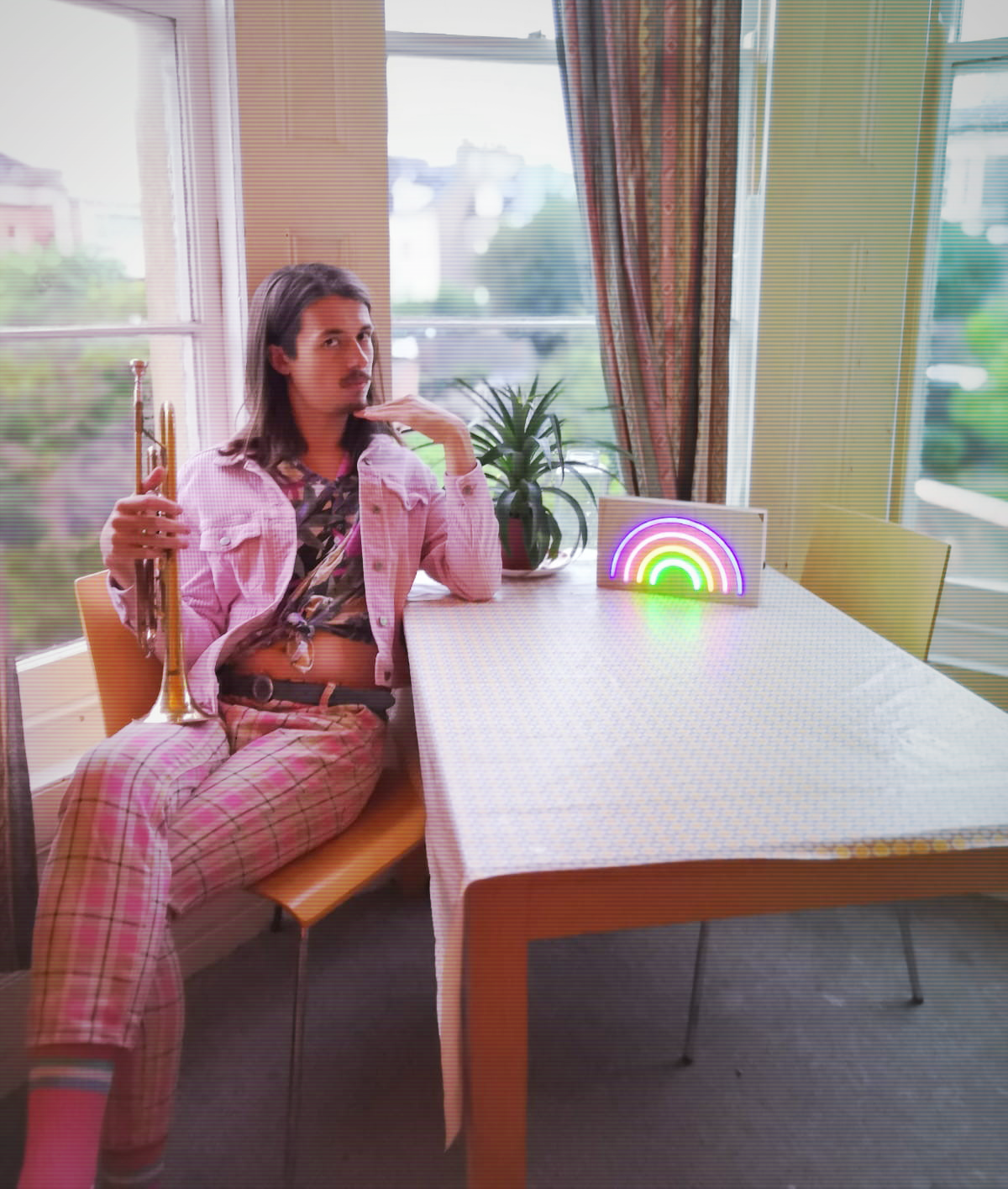 Talking to: LYLE!