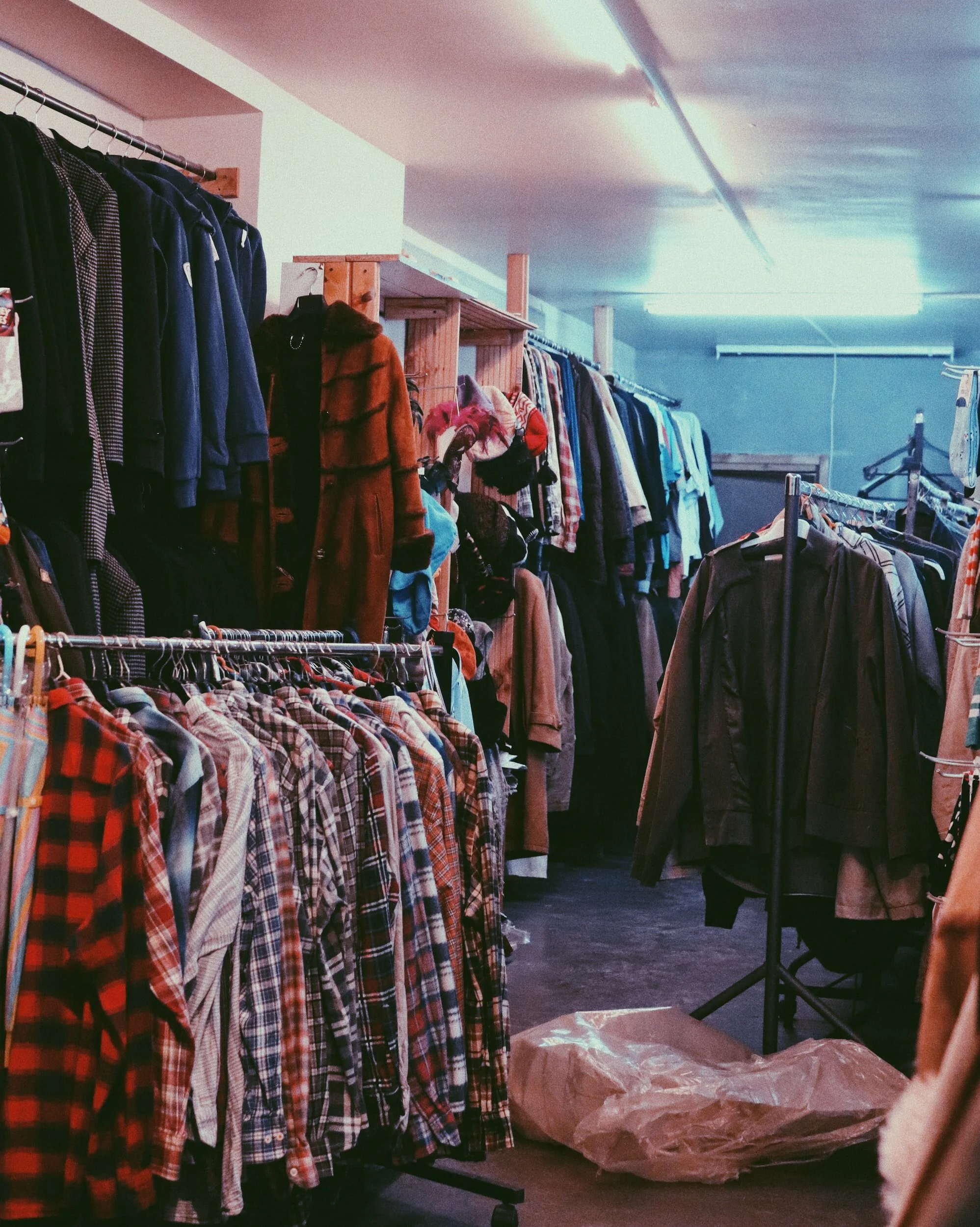  Decolonising Second-Hand Fashion