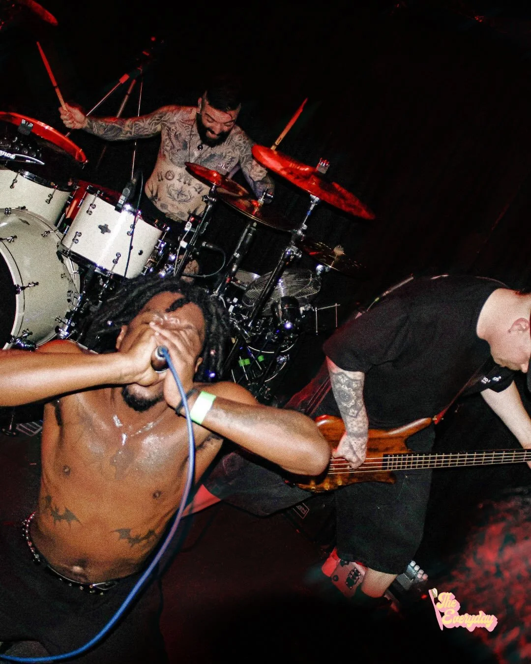 Gig review: Native James at @exchangebristol 

Upon his EP's recent release, @nativejamesuk has gained a reputation in the rap-metal scene as a definite leading successor amongst up and coming artists. In a room barely big enough to hold his sound, J