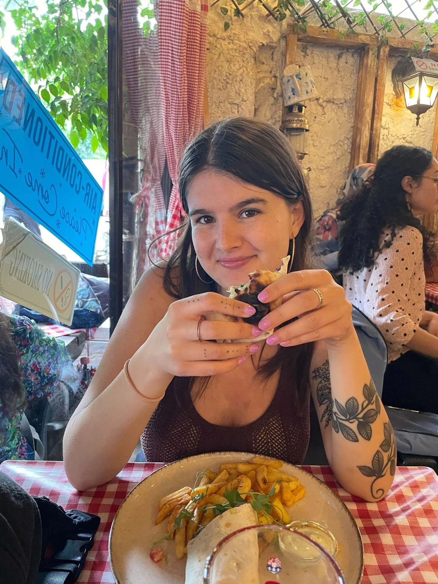 Introducing a new member of the team, and personally speaking, an absolute angel 😇 who has been helping me with all the new pieces coming in! Very much helping us all stay ship shape in the Opinion section so please say hello to the loooovely Shanno