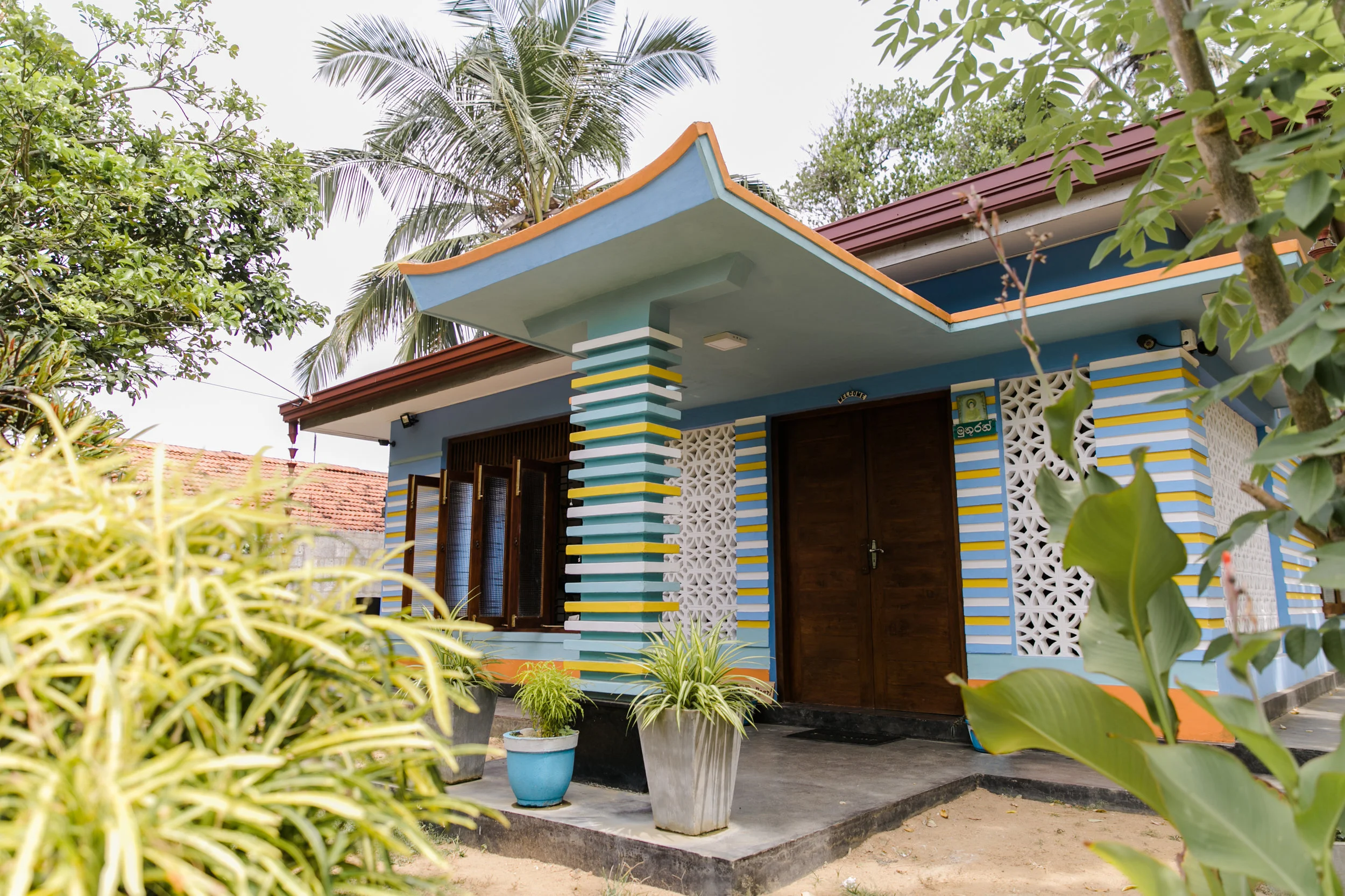 ©BrandiGardStudios_GoldenPearlSriLanka-77.jpg