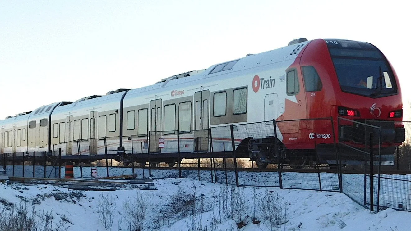 Stadler_FLIRT_train_C10_OC_Transpo_6459 cropped.jpg