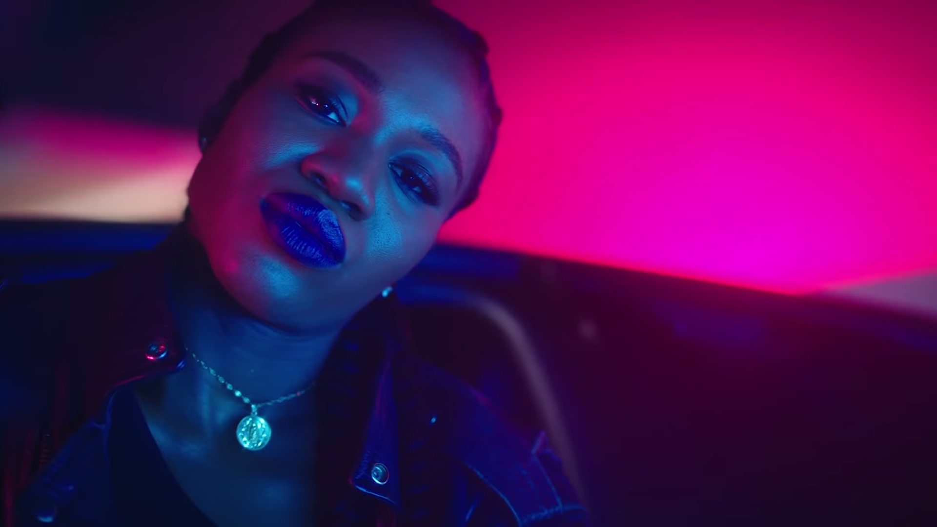 Leikeli47 - M I L K (Official Video) 1-31 screenshot.png