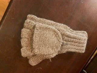 100% alpaca glittens