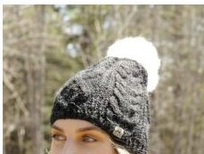 pom-pom hat.PNG