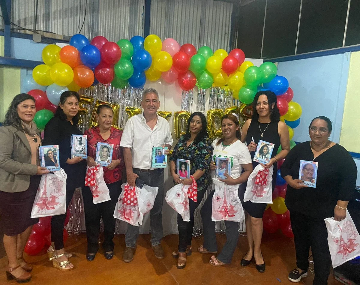 Women scholarship students celebrate Teacher's Day