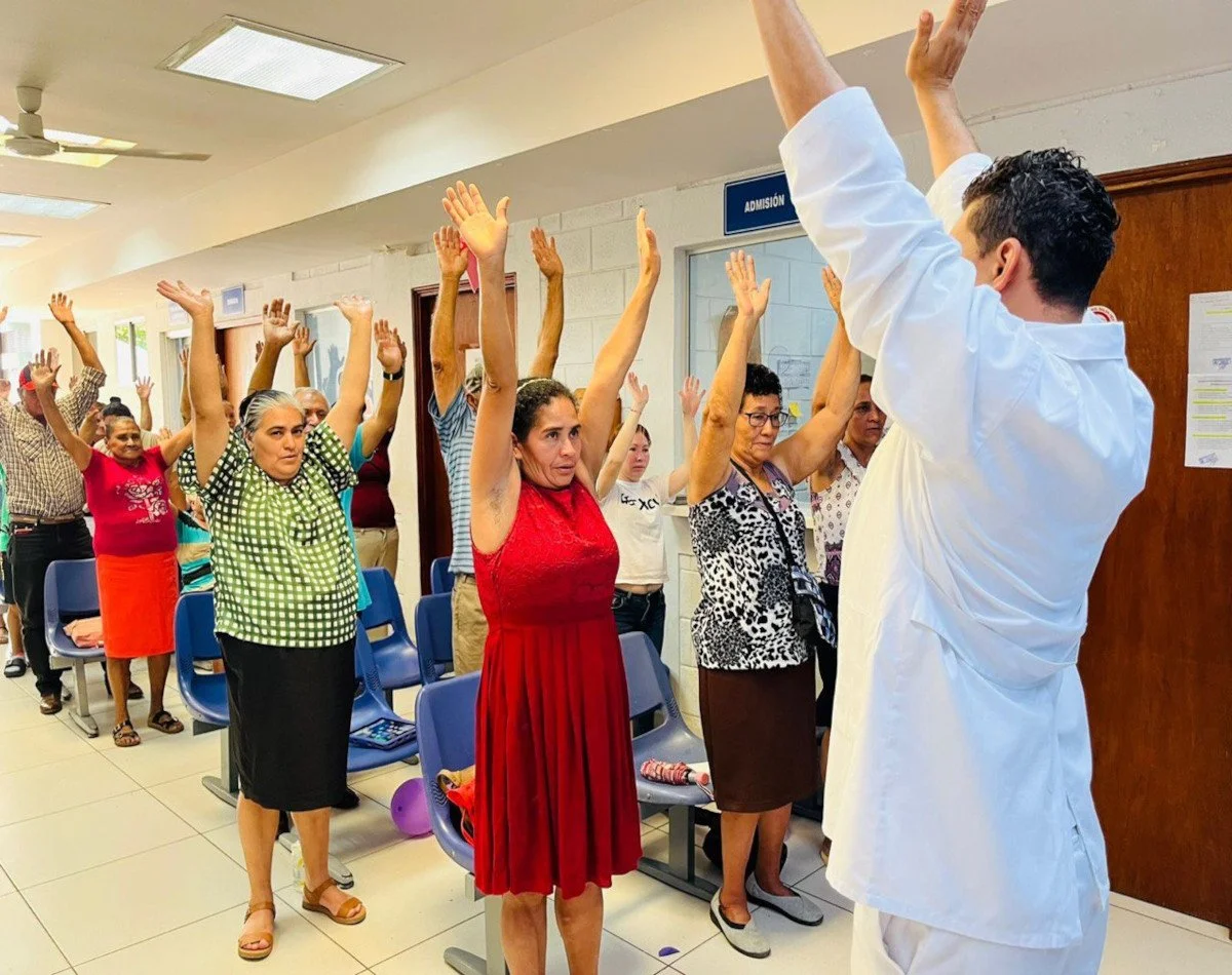 Natural Medicine Brigade in La Trinidad 