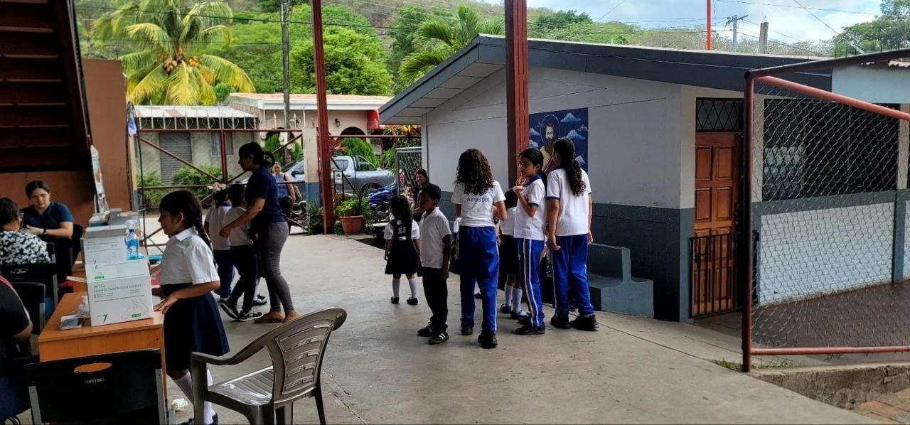 fluor_pueblo_nuevo_junio_14.jpg