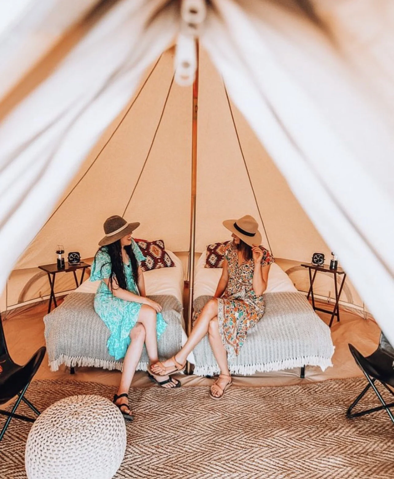 4684F304-F312-44AC-AAE7-83AFE2C8E7F2