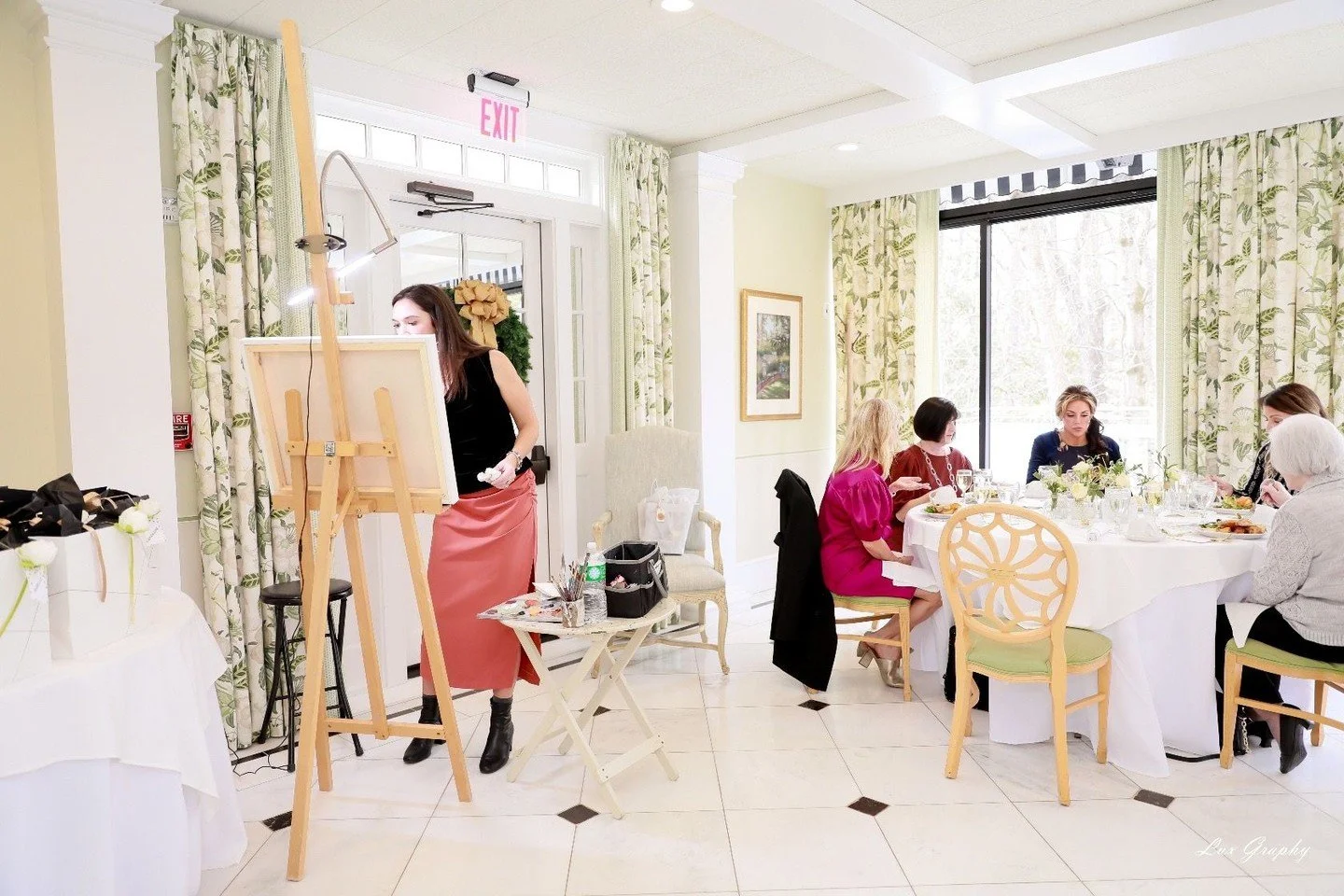 ✨ Celebrating love and friendship at the stunning Swan House in Atlanta! 🦢 From luncheons to bridal showers, this venue sets the perfect scene for unforgettable moments. 💕🥂

Photo creds to
@_lux_graphy
!!
