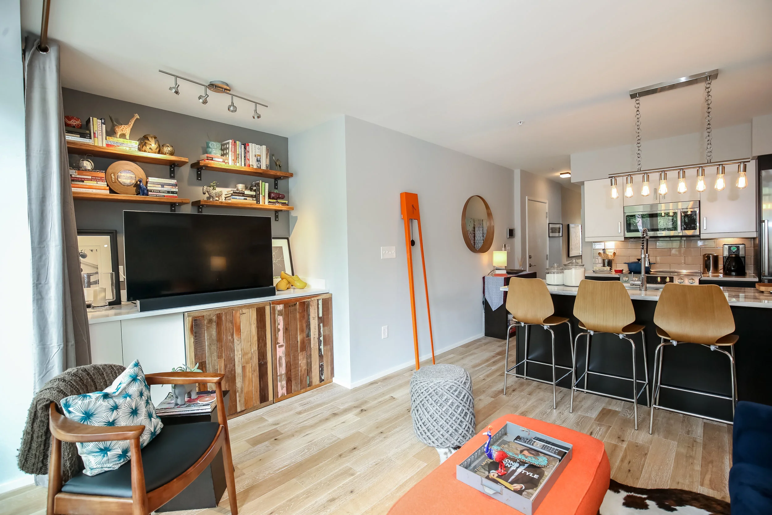 1474BelmontRdNW2-5.jpg