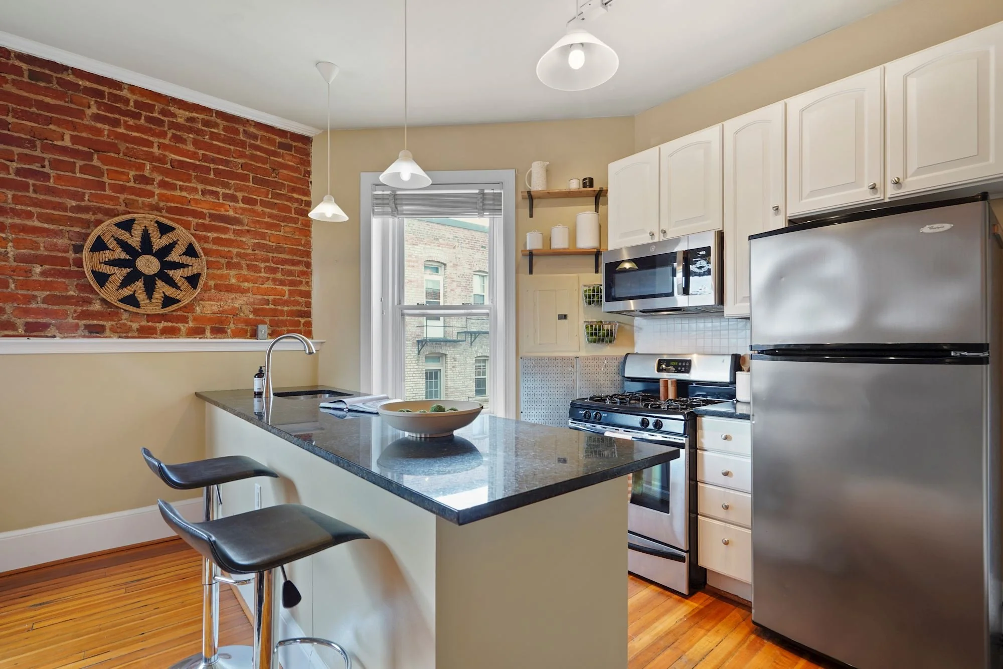 014_3155_MOUNT_PLEASANT_ST_NW_304_400512_749426.jpg