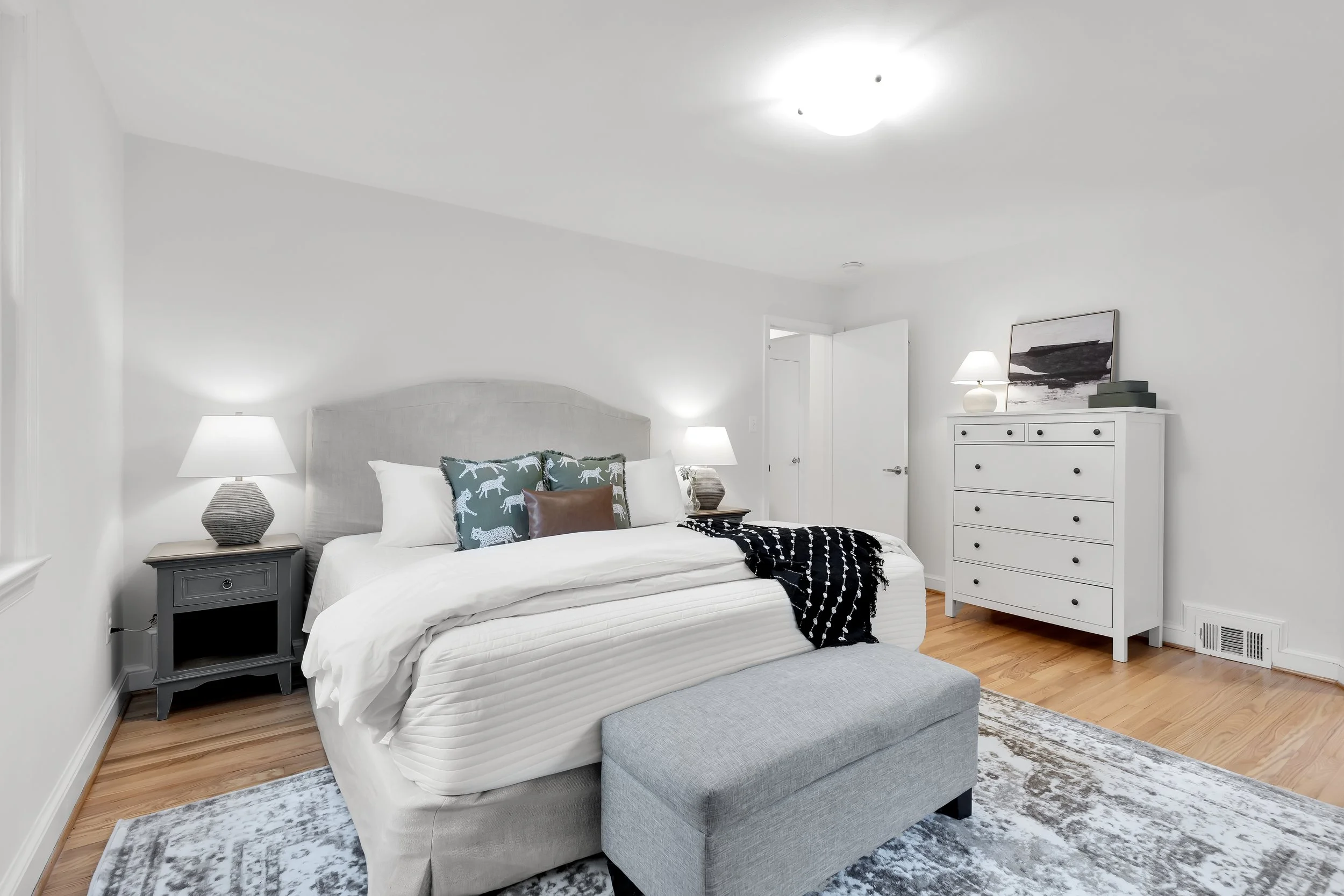 7208 Bybrook Ln-0029.jpg