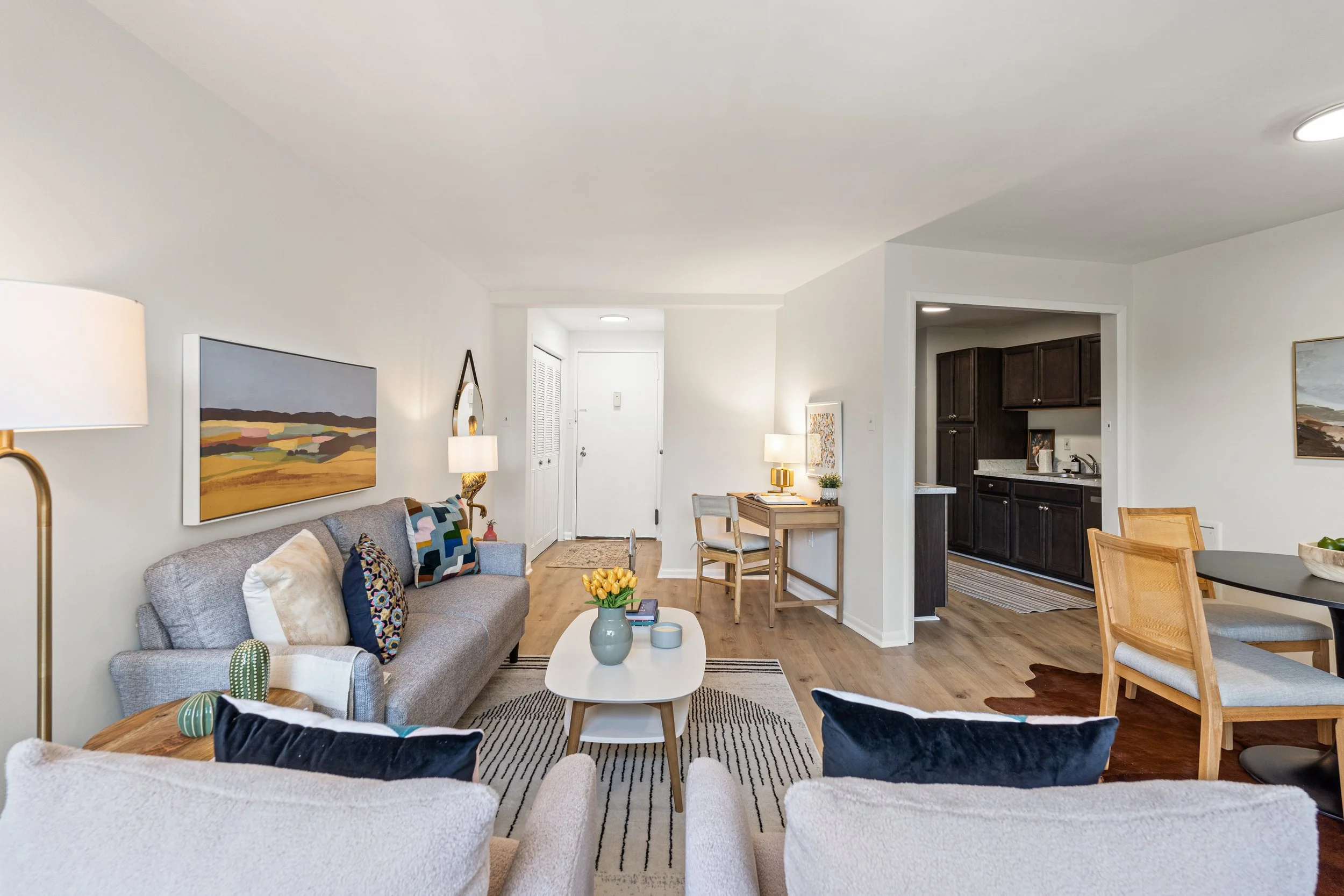 10201 Grosvenor Pl 703 -  0008.jpg