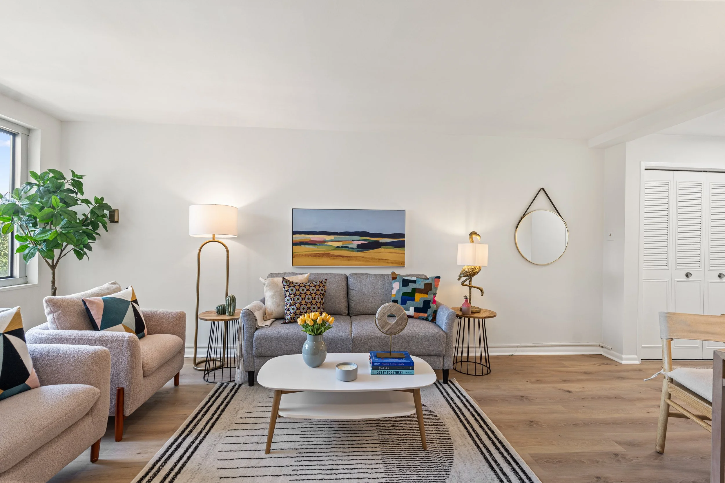 10201 Grosvenor Pl 703 -  0010.jpg