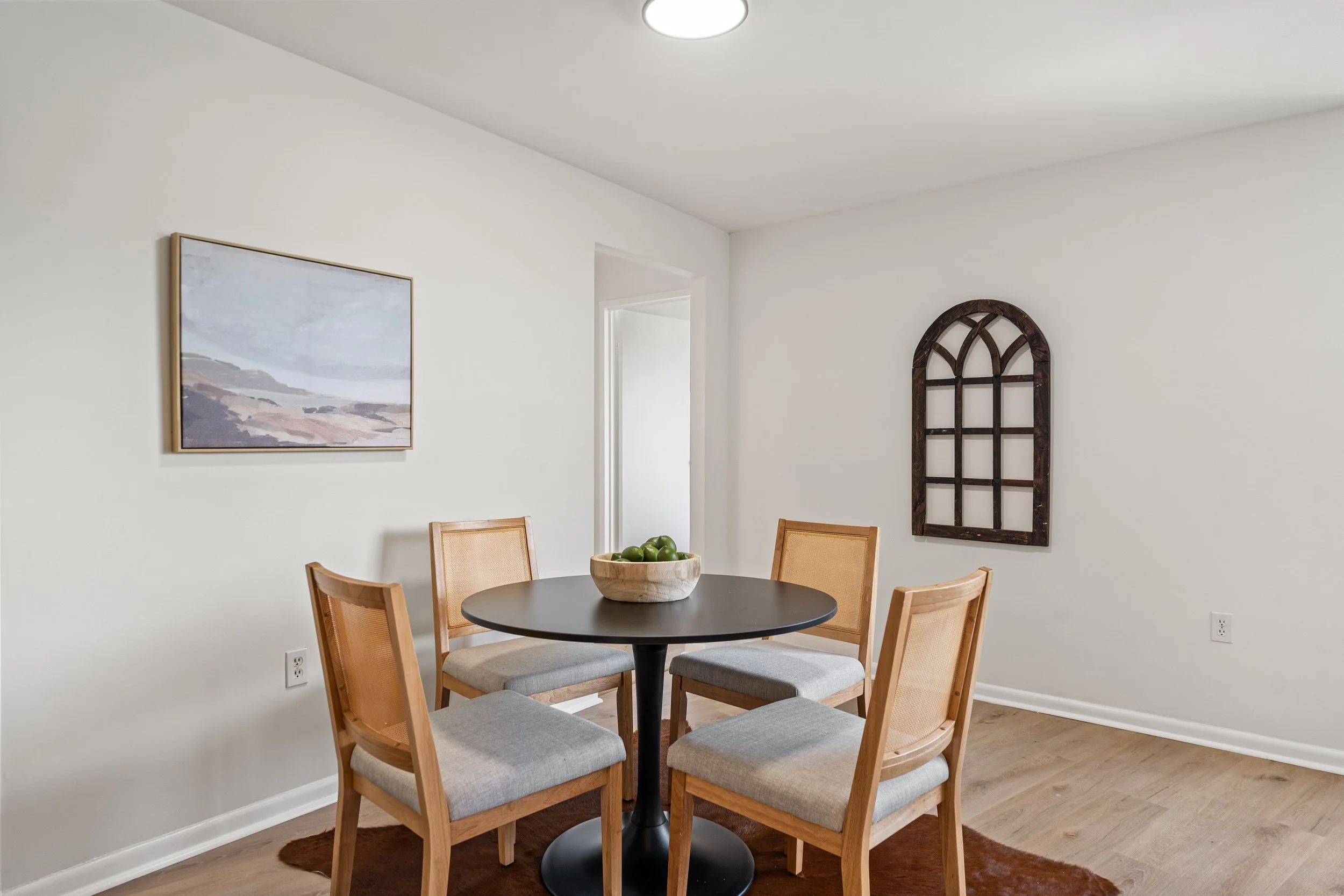 10201 Grosvenor Pl 703 -  0012.jpg