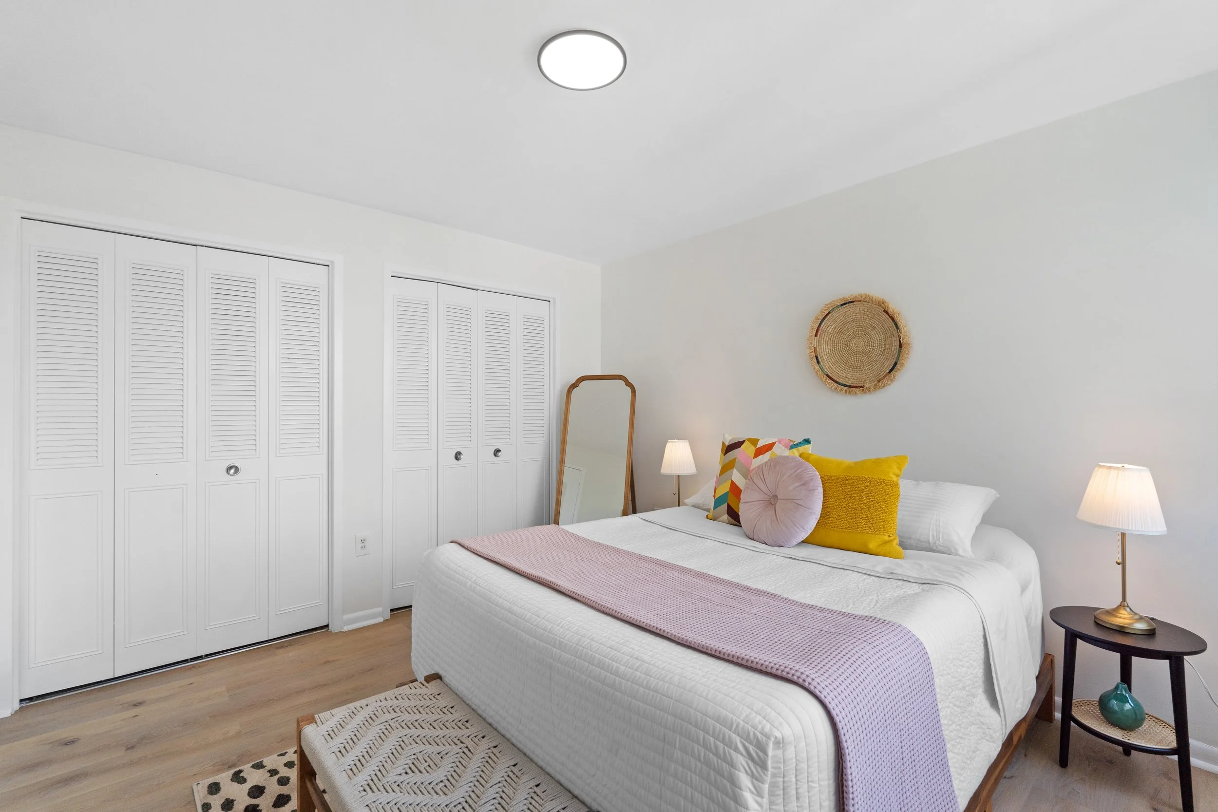 10201 Grosvenor Pl 703 -  0022.jpg