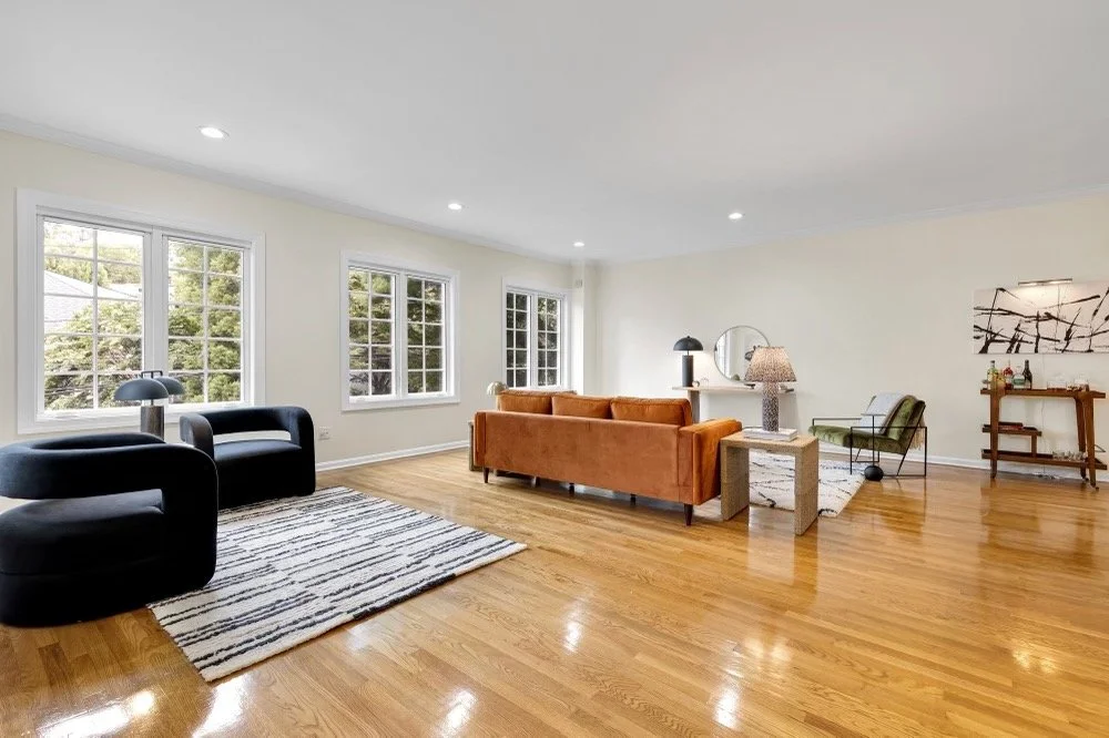 5020 Klingle - 8.jpeg