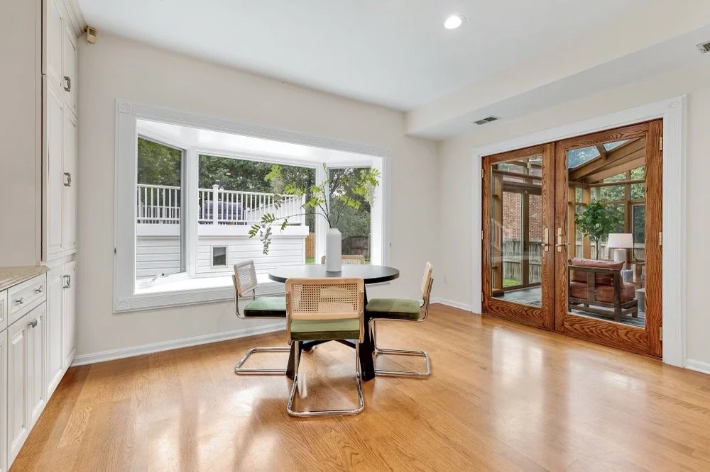 5020 Klingle - 24.jpeg