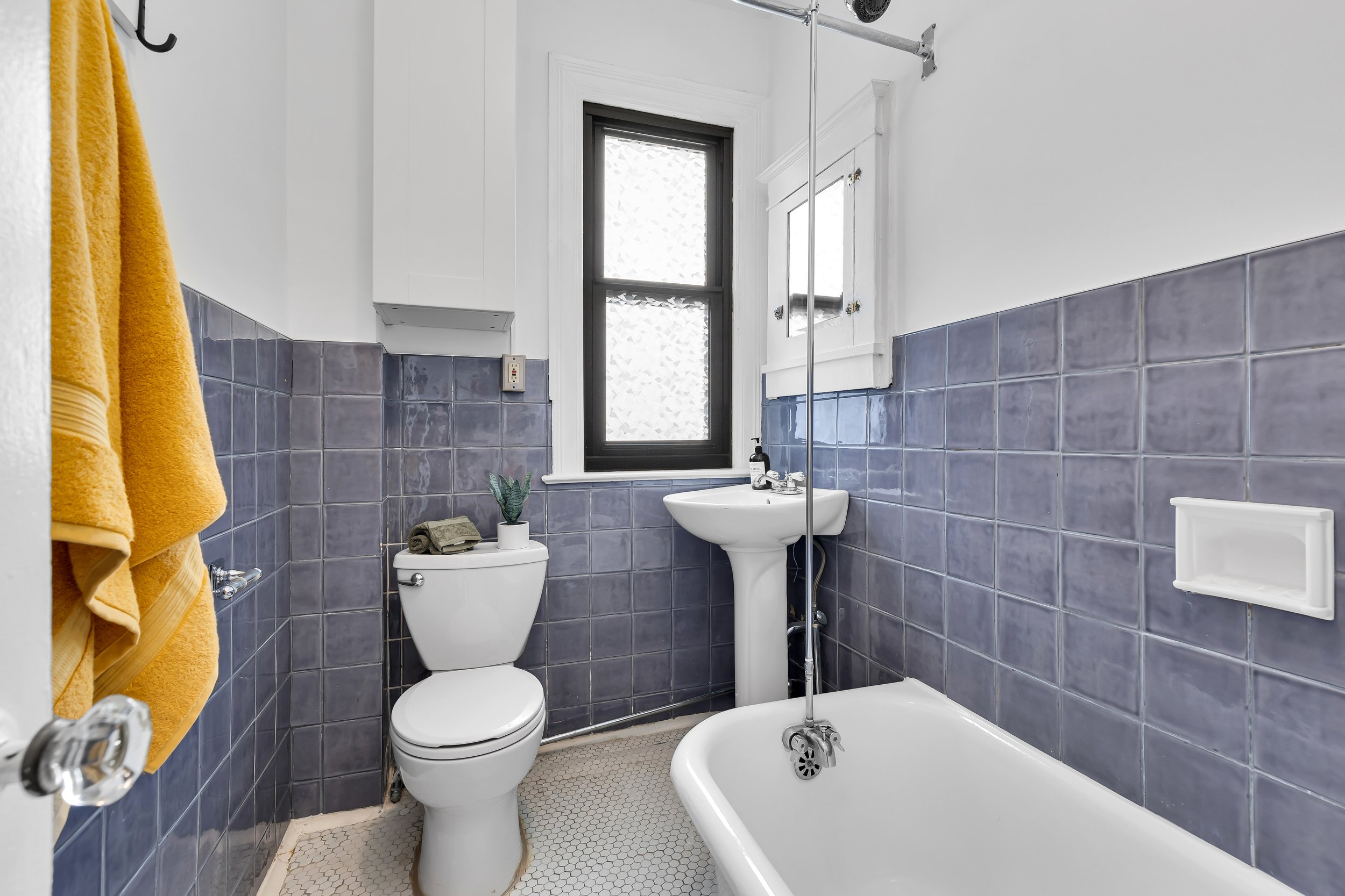 1101 L St NW 307-0021.jpg