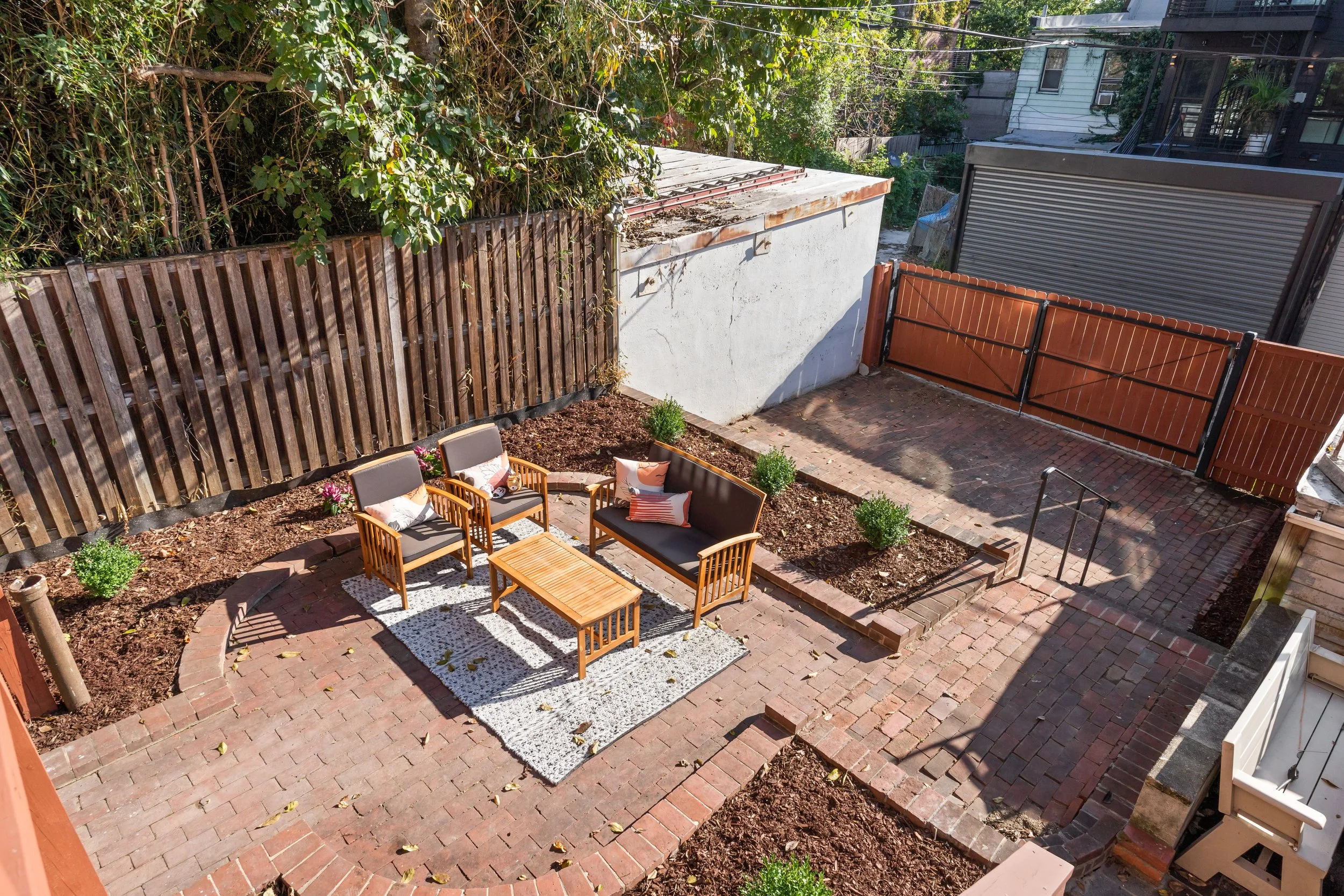 2525 12th St NW - 0013.jpg