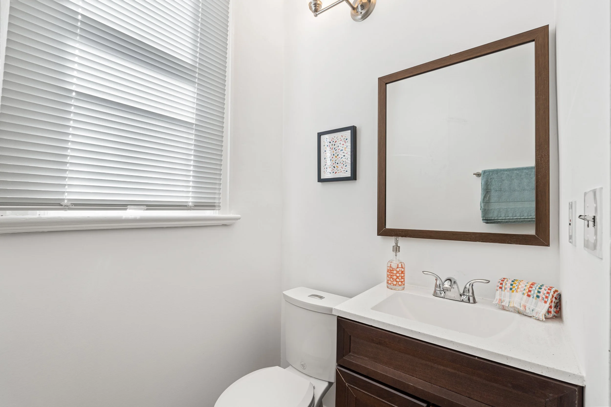 2525 12th St NW - 0024.jpg