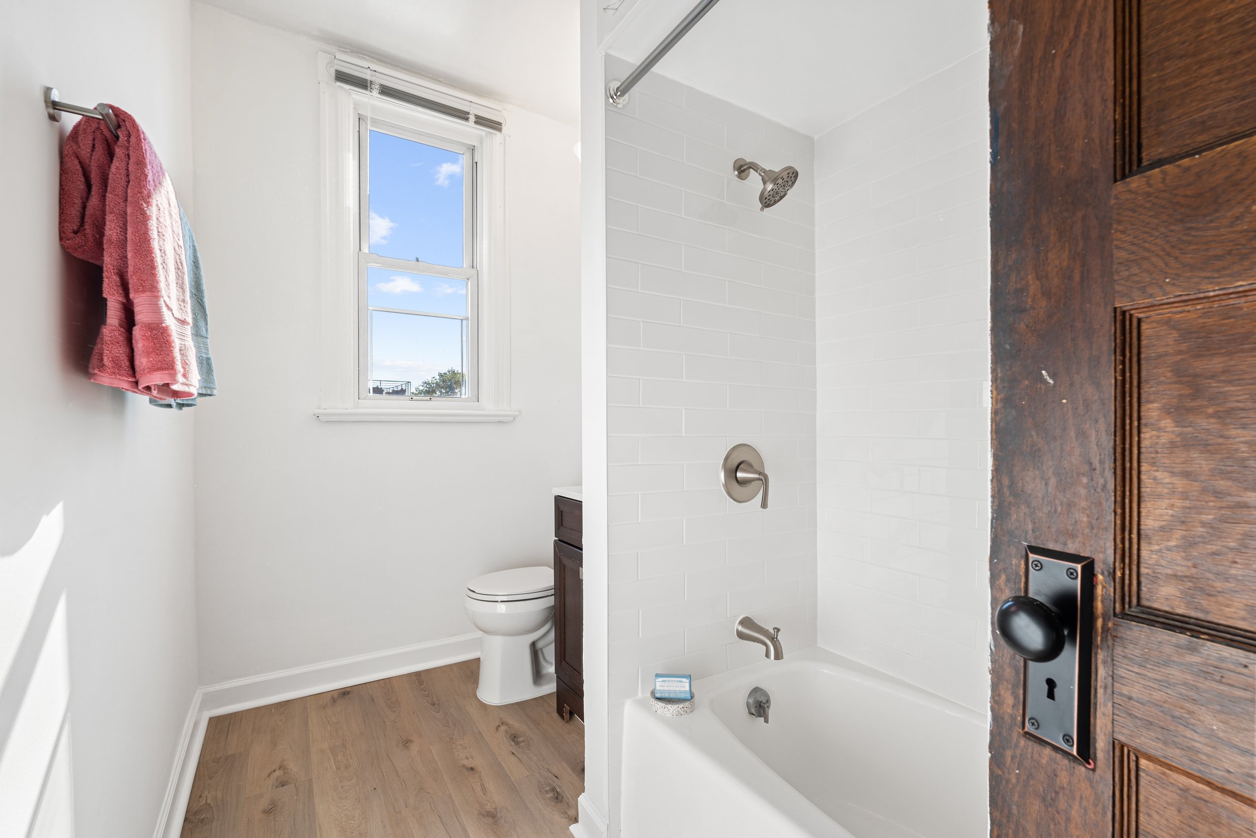2525 12th St NW - 0025.jpg