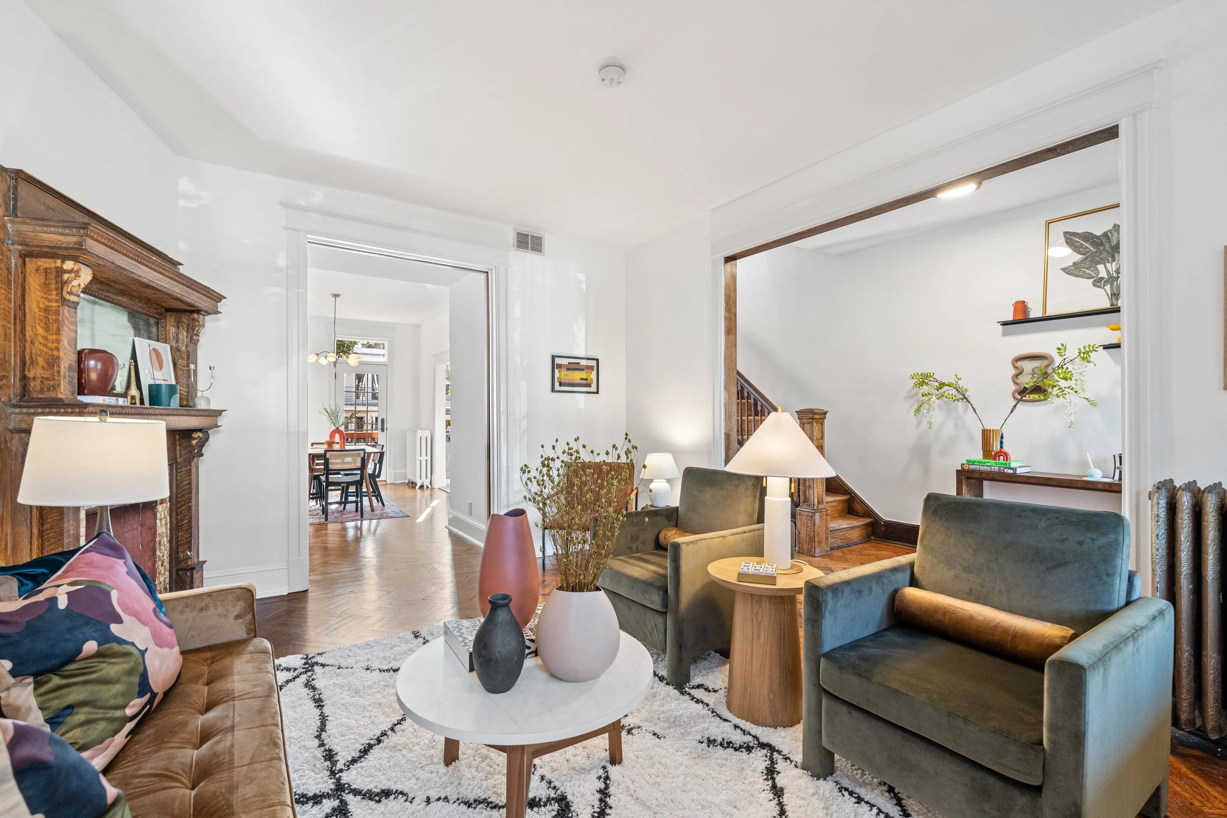 2525 12th St NW - 0032.jpg