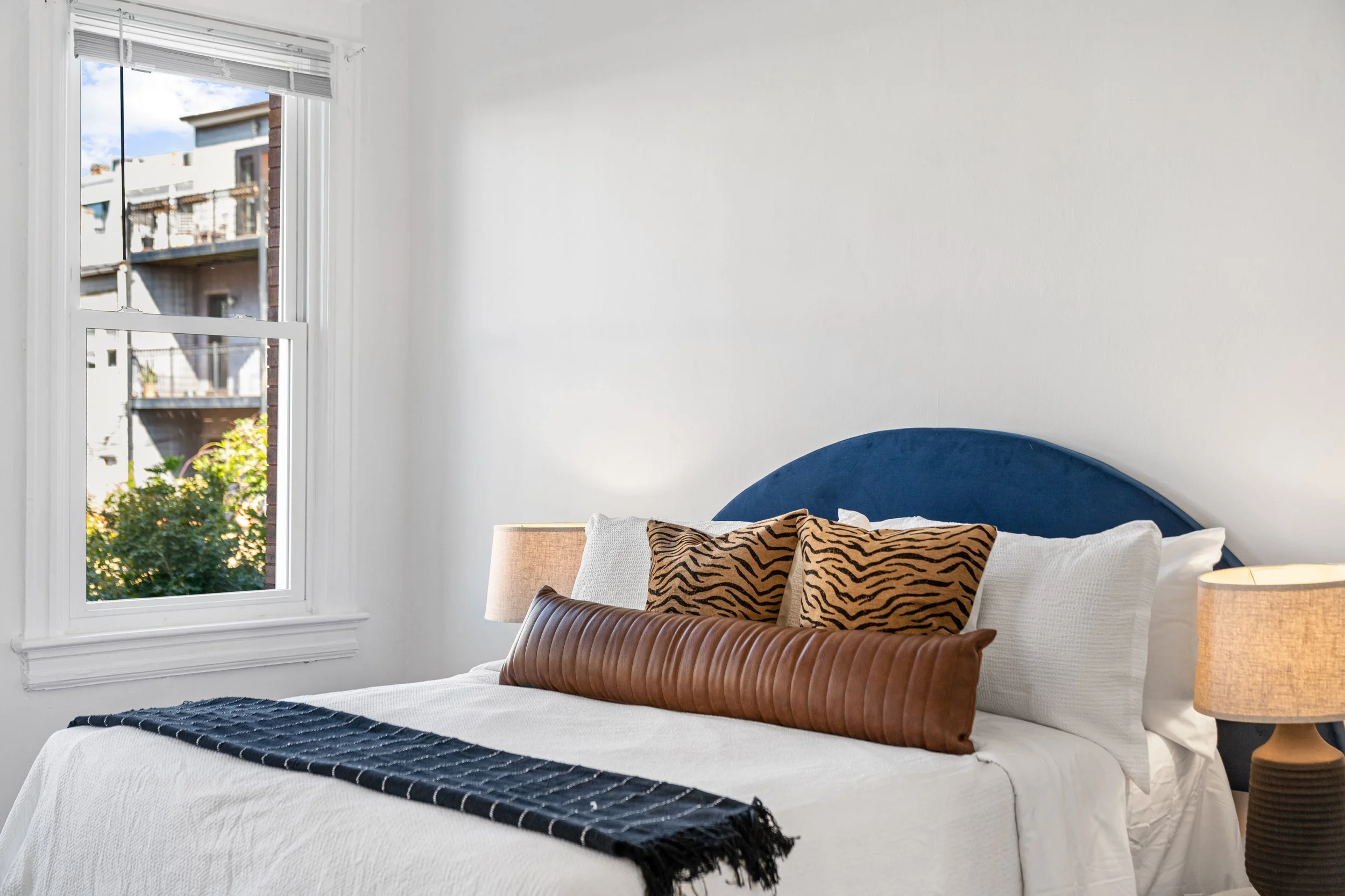 2525 12th St NW - 0066.jpg