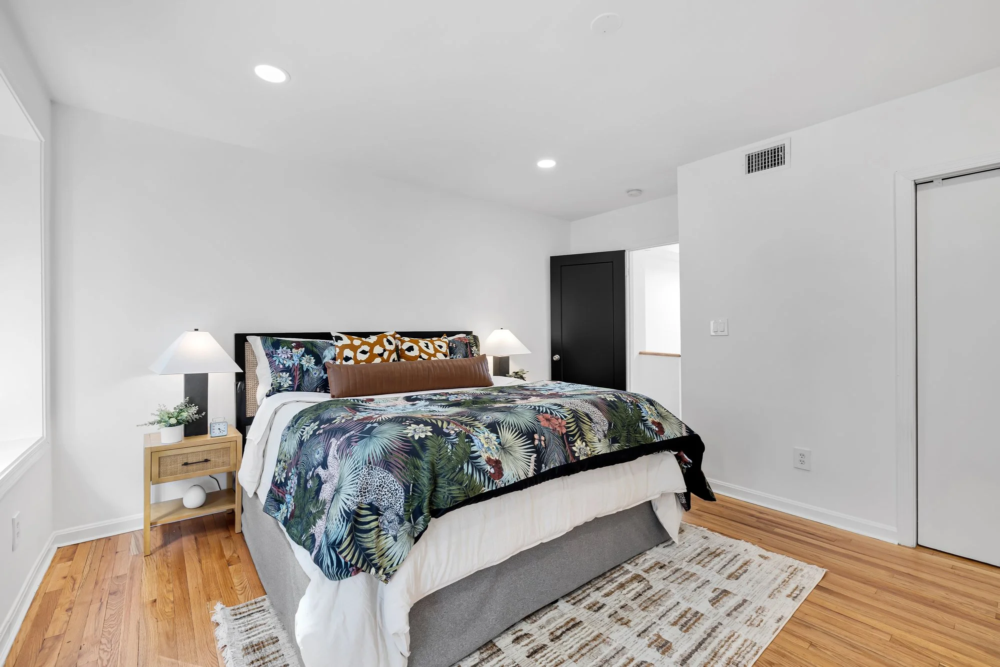 235 14th St SE -0029.jpg