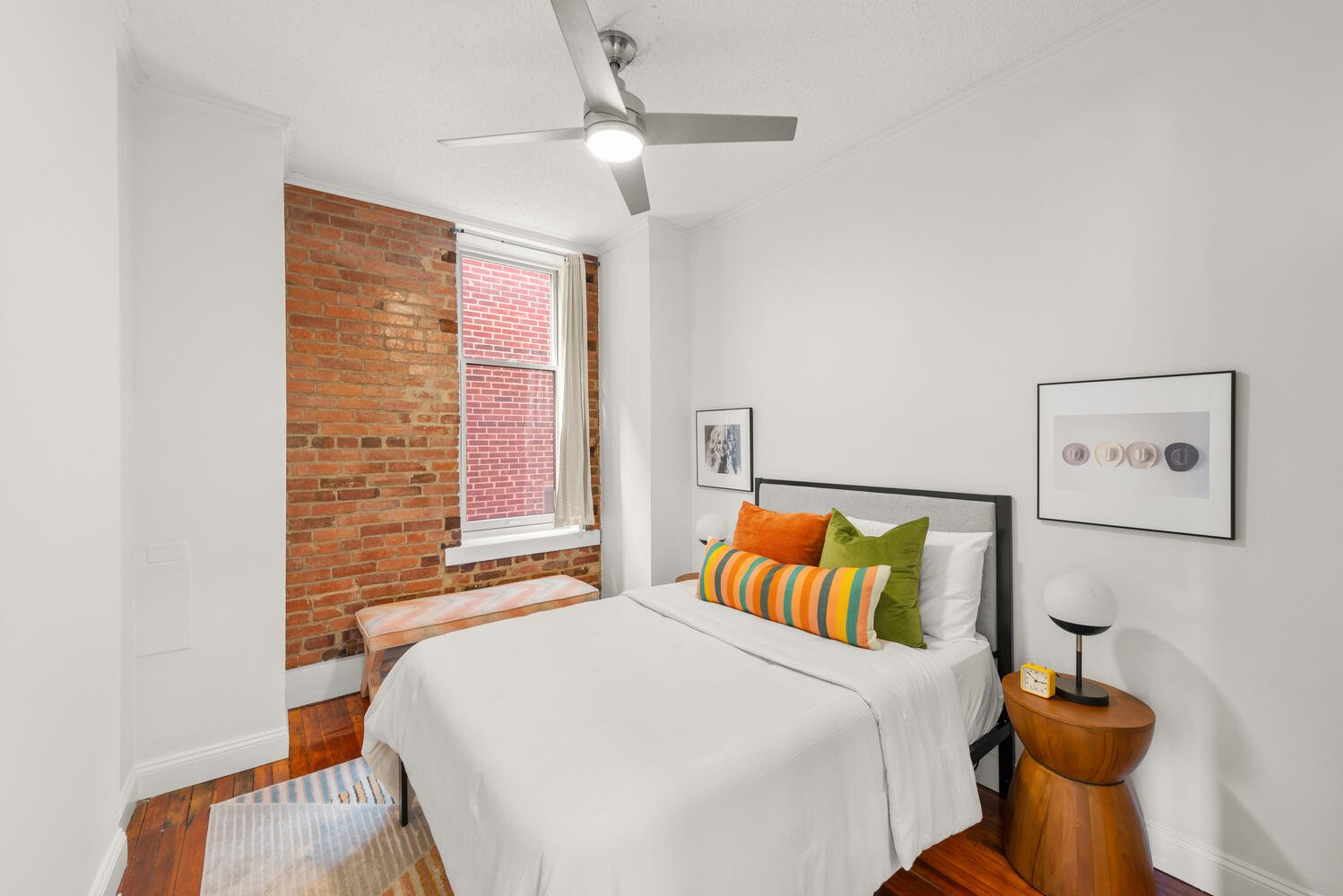 1615 Q St NW 203 Washington DC-large-034-074-034-1499x1000-72dpi.jpg