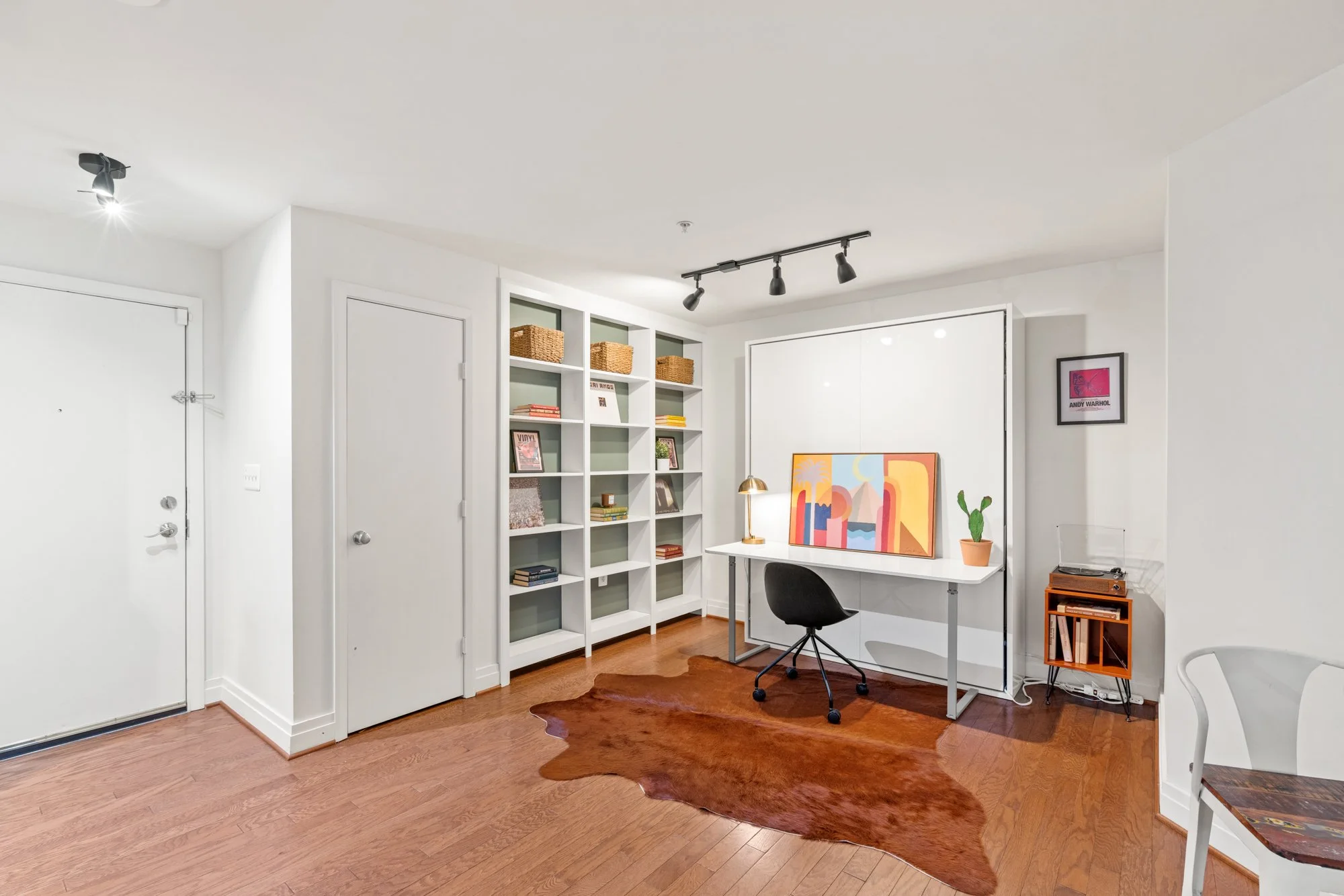 2020 12th St NW T10-23.jpg