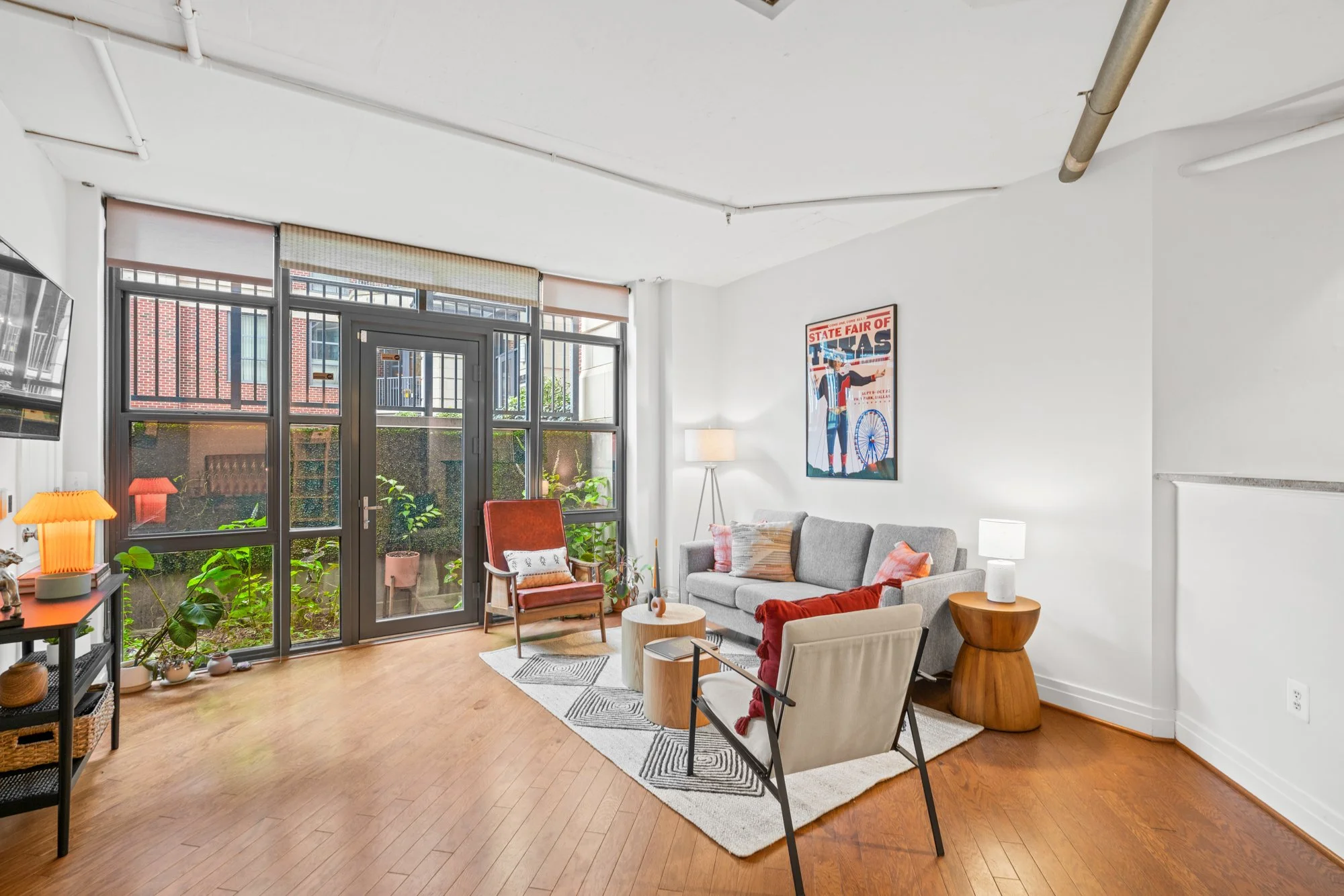 2020 12th St NW T10-26.jpg