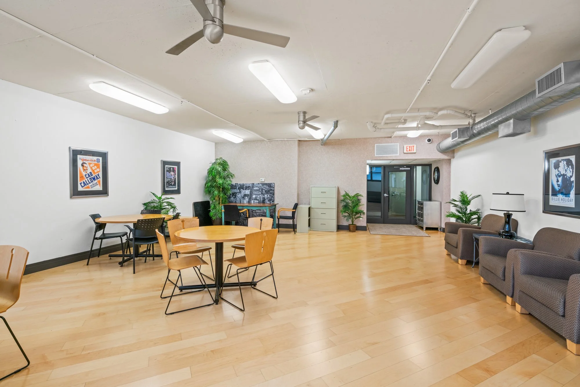 2020 12th St NW T10-70.jpg