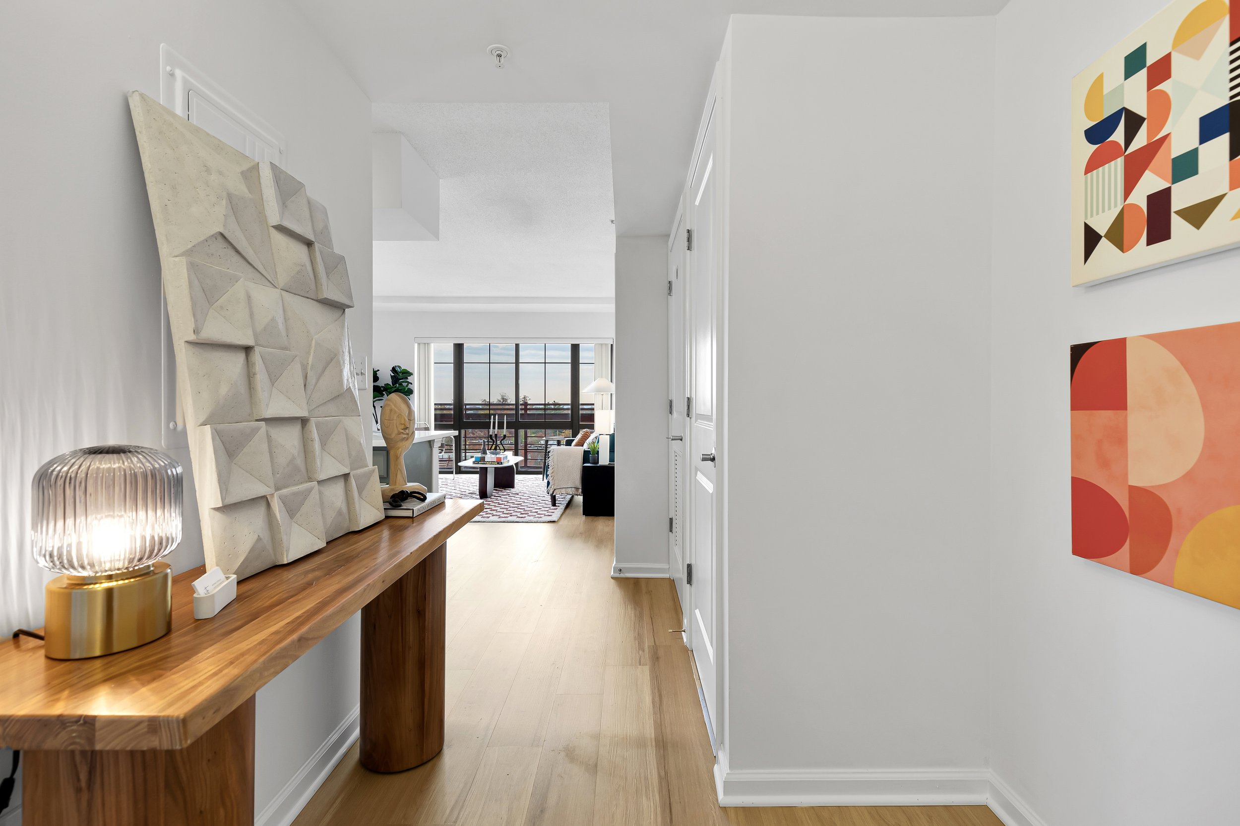 7915 Eastern Ave NW 914-0001.jpg