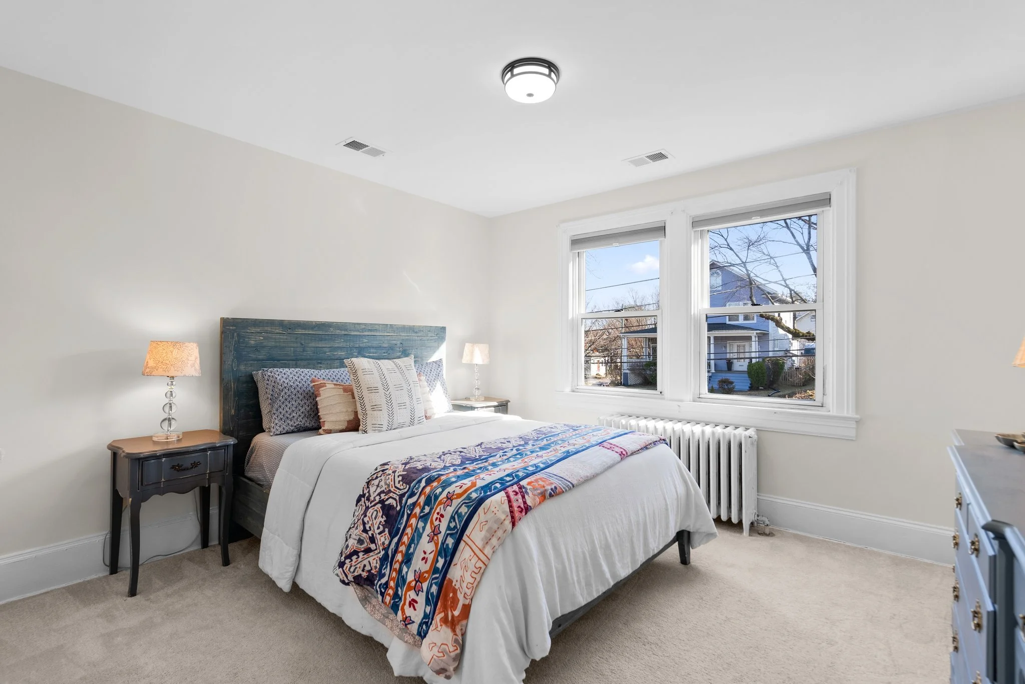 23-web-or-mls-23. 7406 Carroll Ave.jpg