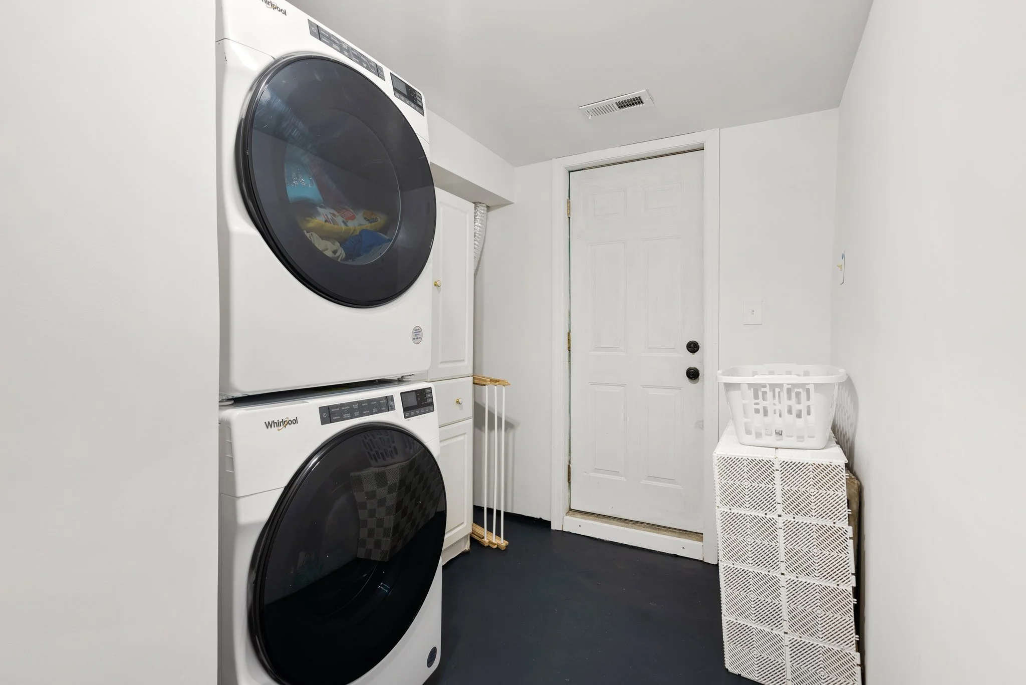 37-web-or-mls-37. 7406 Carroll Ave.jpg