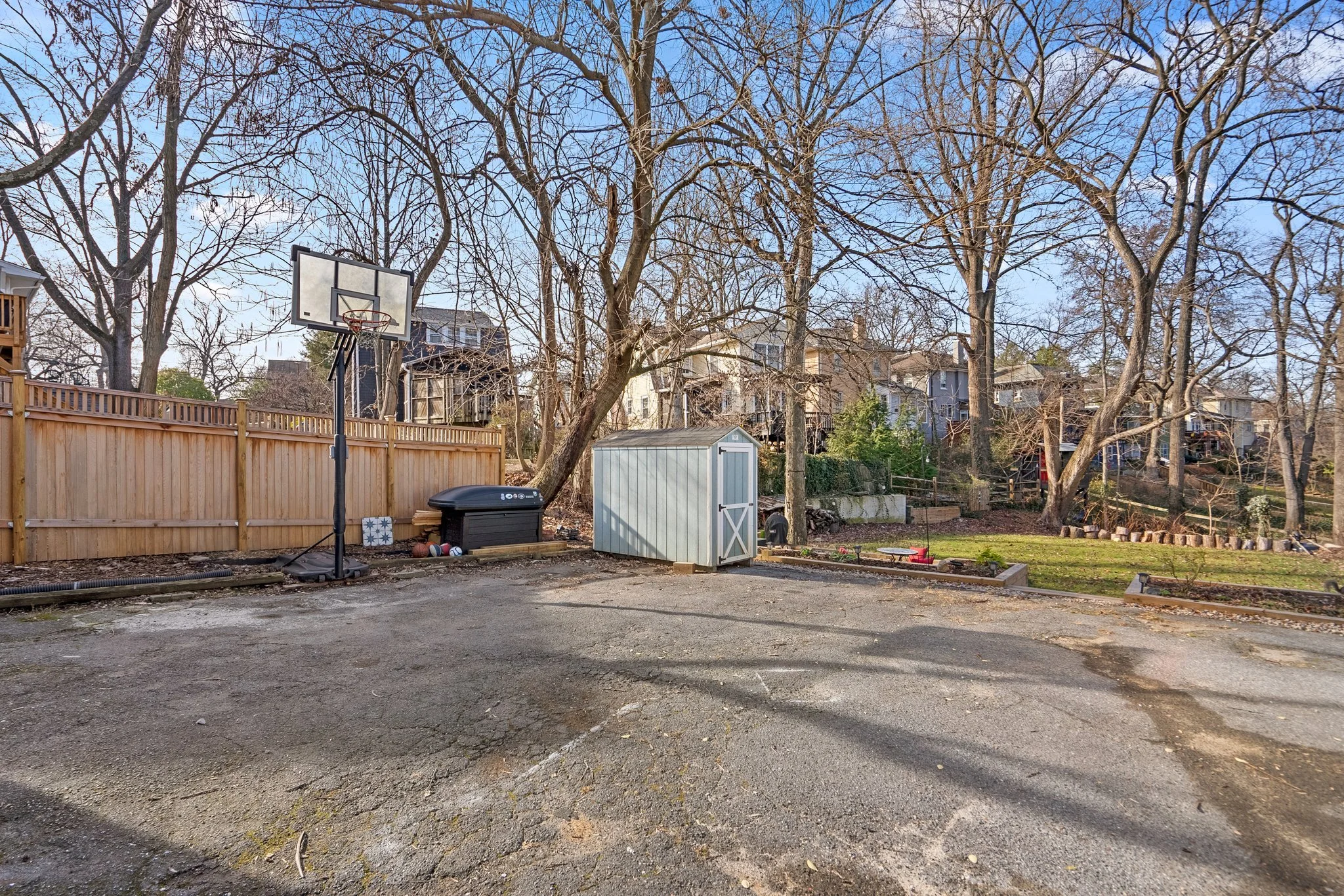 40-web-or-mls-40. 7406 Carroll Ave.jpg