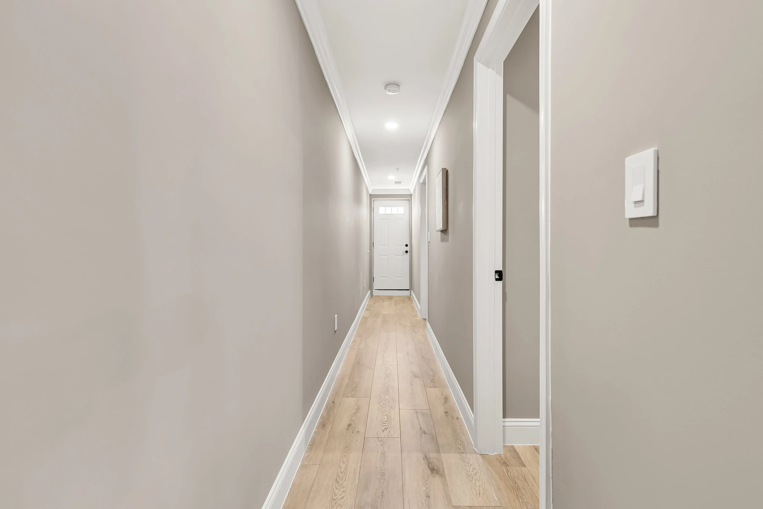 1117 46th St NE-0057.jpg