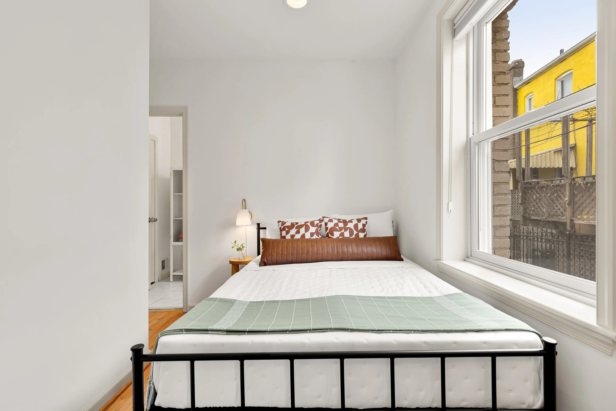 1030 Fairmont St NW 104-0025.jpg