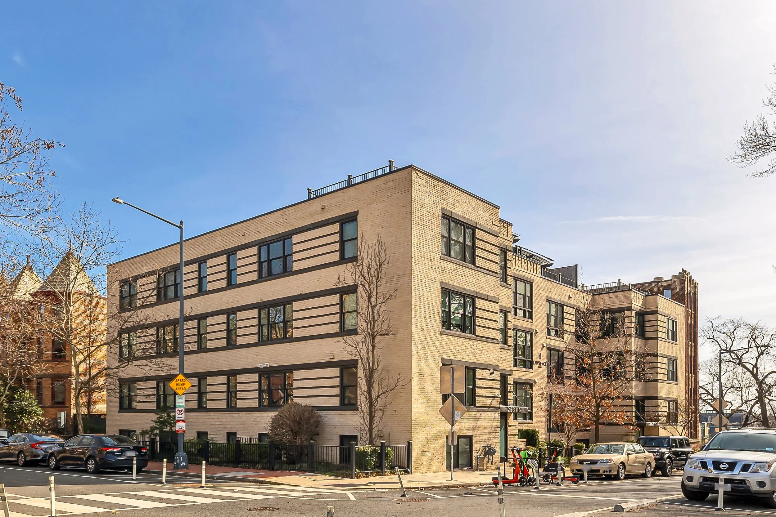2331 15th St NW 305N-0001.jpg