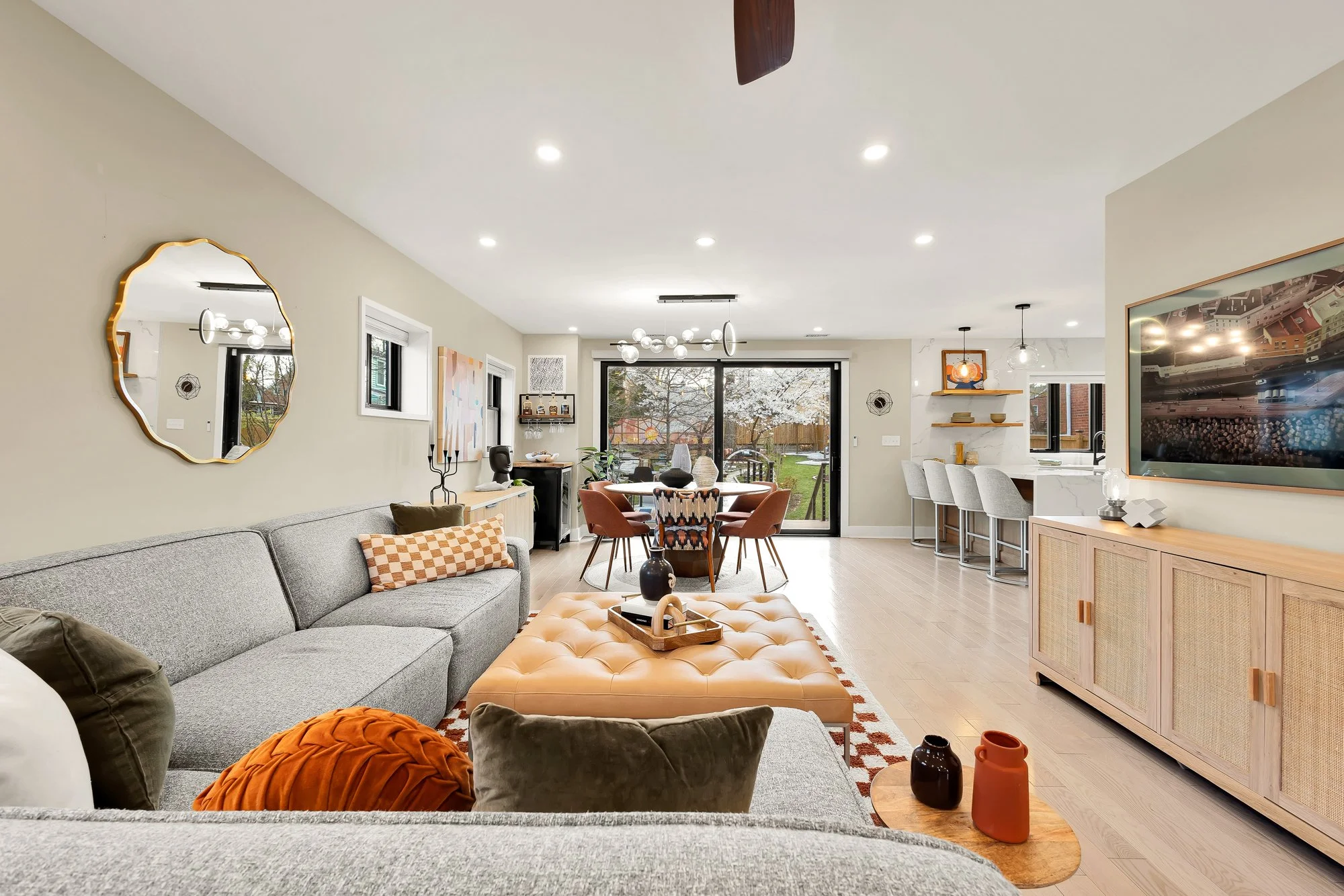 8215 Roanoke Ave Reshoot-0009.jpg