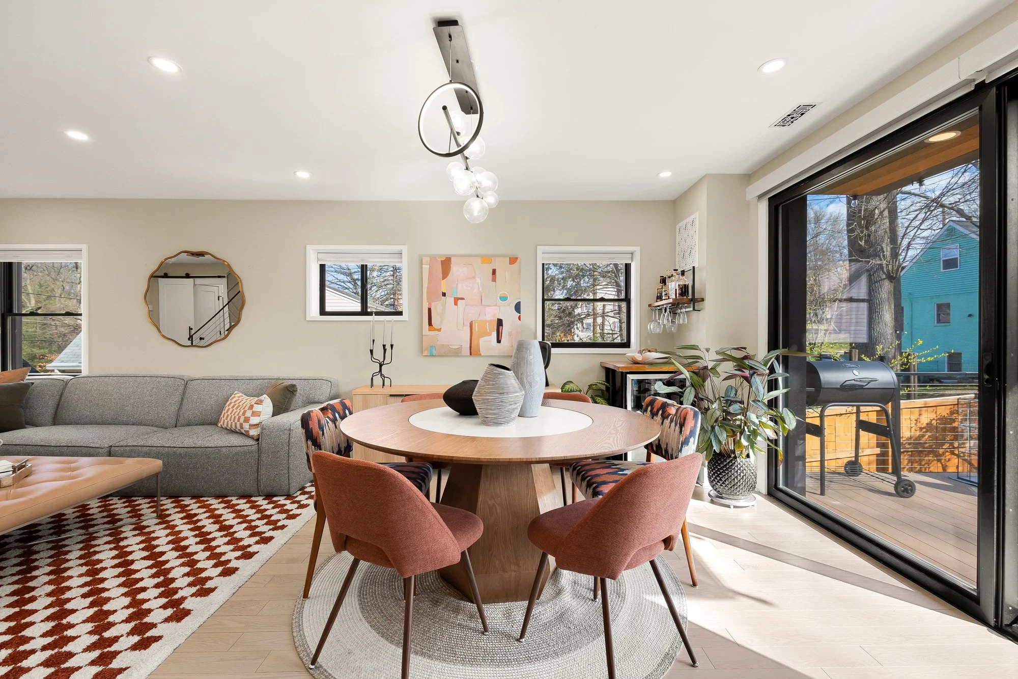 8215 Roanoke Ave Reshoot-0014.jpg