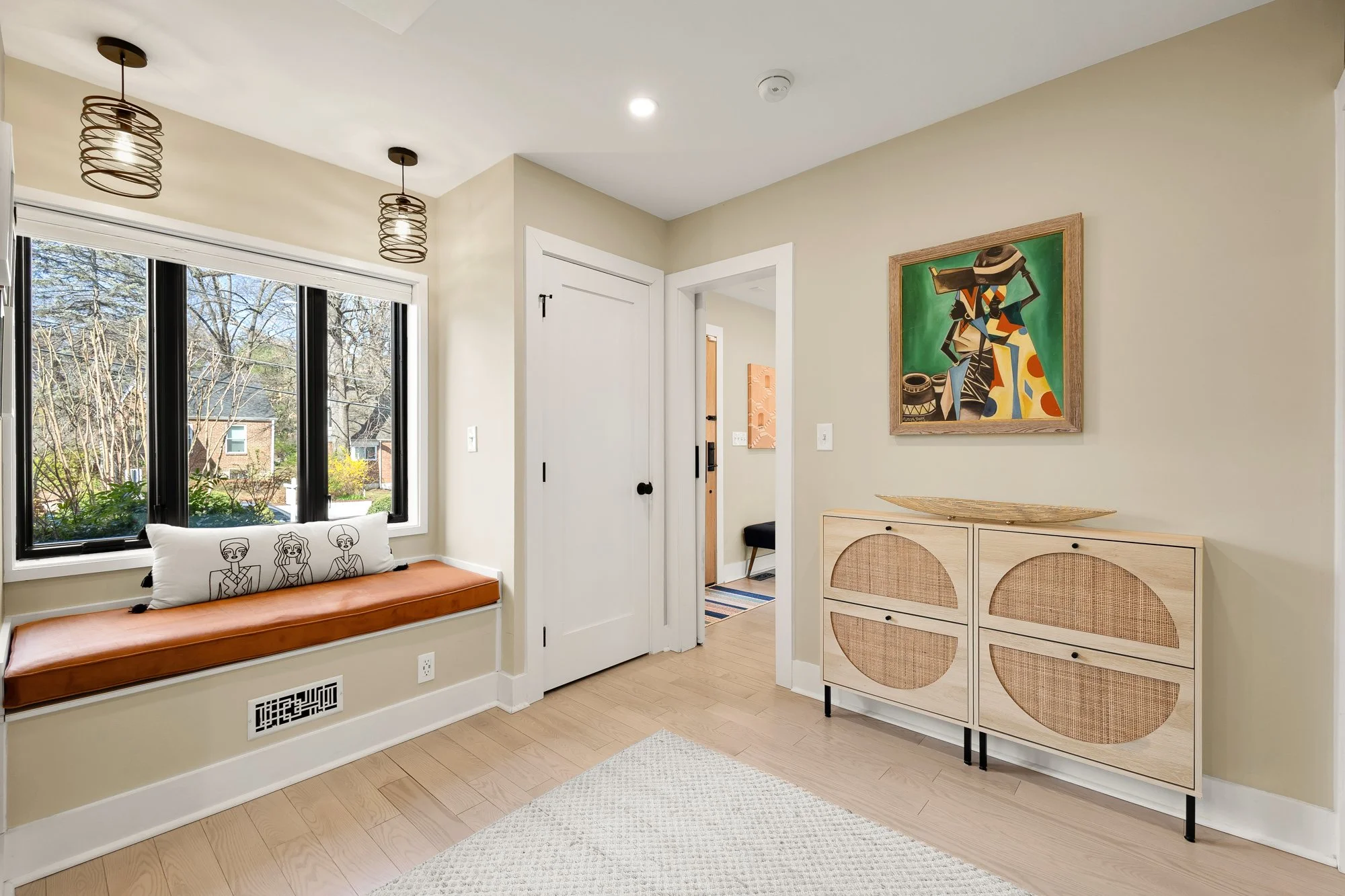 8215 Roanoke Ave Reshoot-0041.jpg