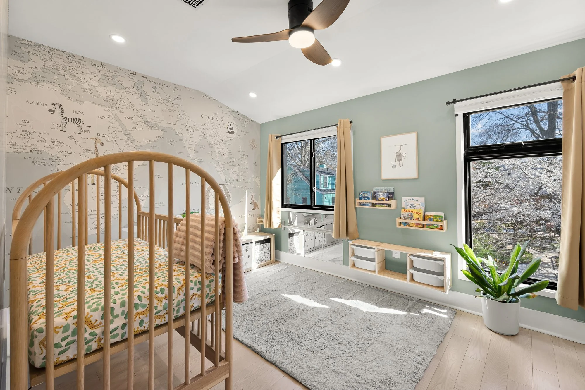 8215 Roanoke Ave Reshoot-0054.jpg
