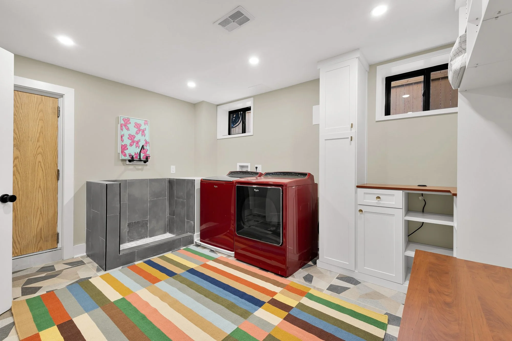 8215 Roanoke Ave Reshoot-0062.jpg